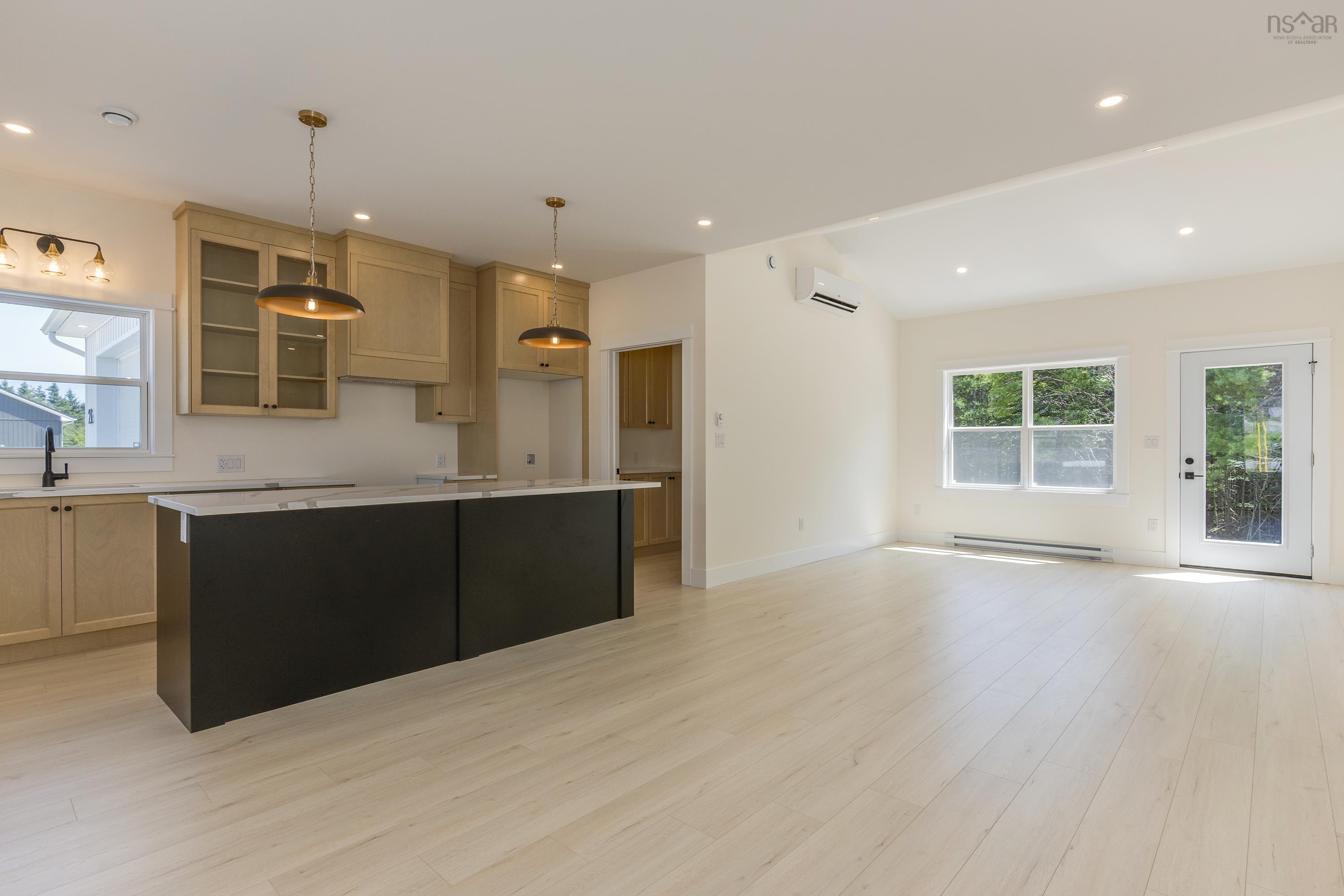 $445,000.00: 26 Alvewa Drive, Myers Point