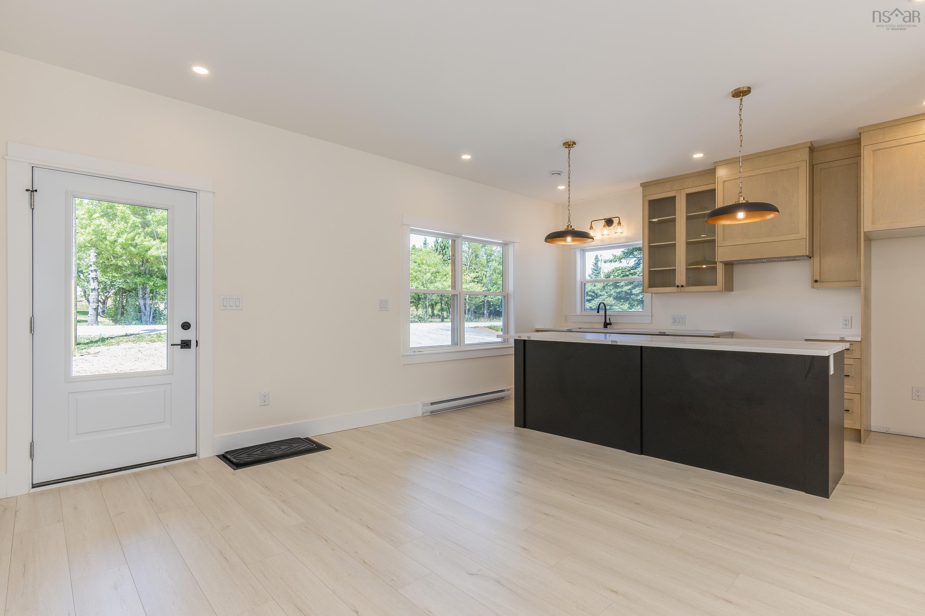 $445,000.00: 26 Alvewa Drive, Myers Point