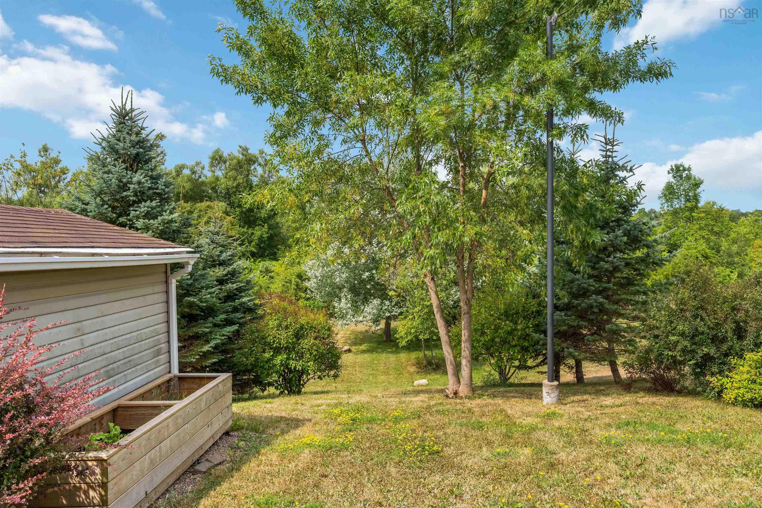 $369,900.00: 204 Payzant Drive, Windsor