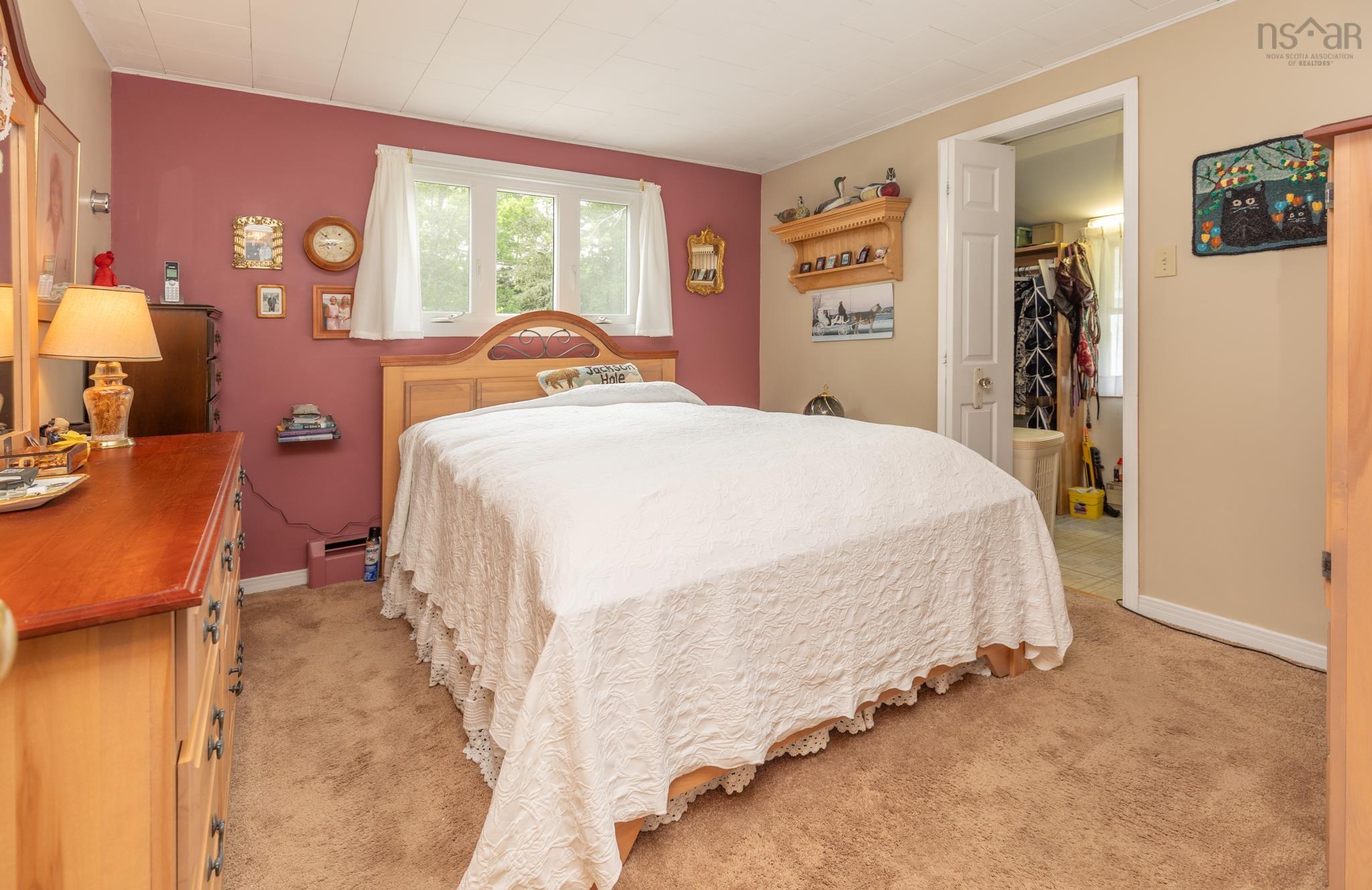 $269,900.00: 80 Chemin Old Oak Road, Glenwood