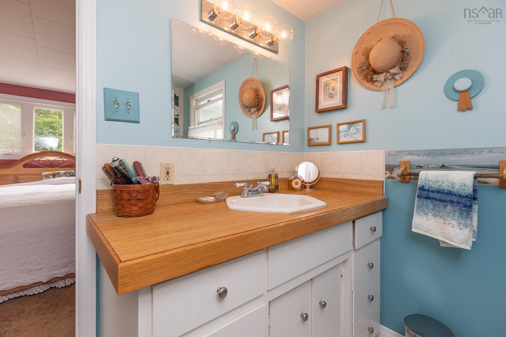 $269,900.00: 80 Chemin Old Oak Road, Glenwood