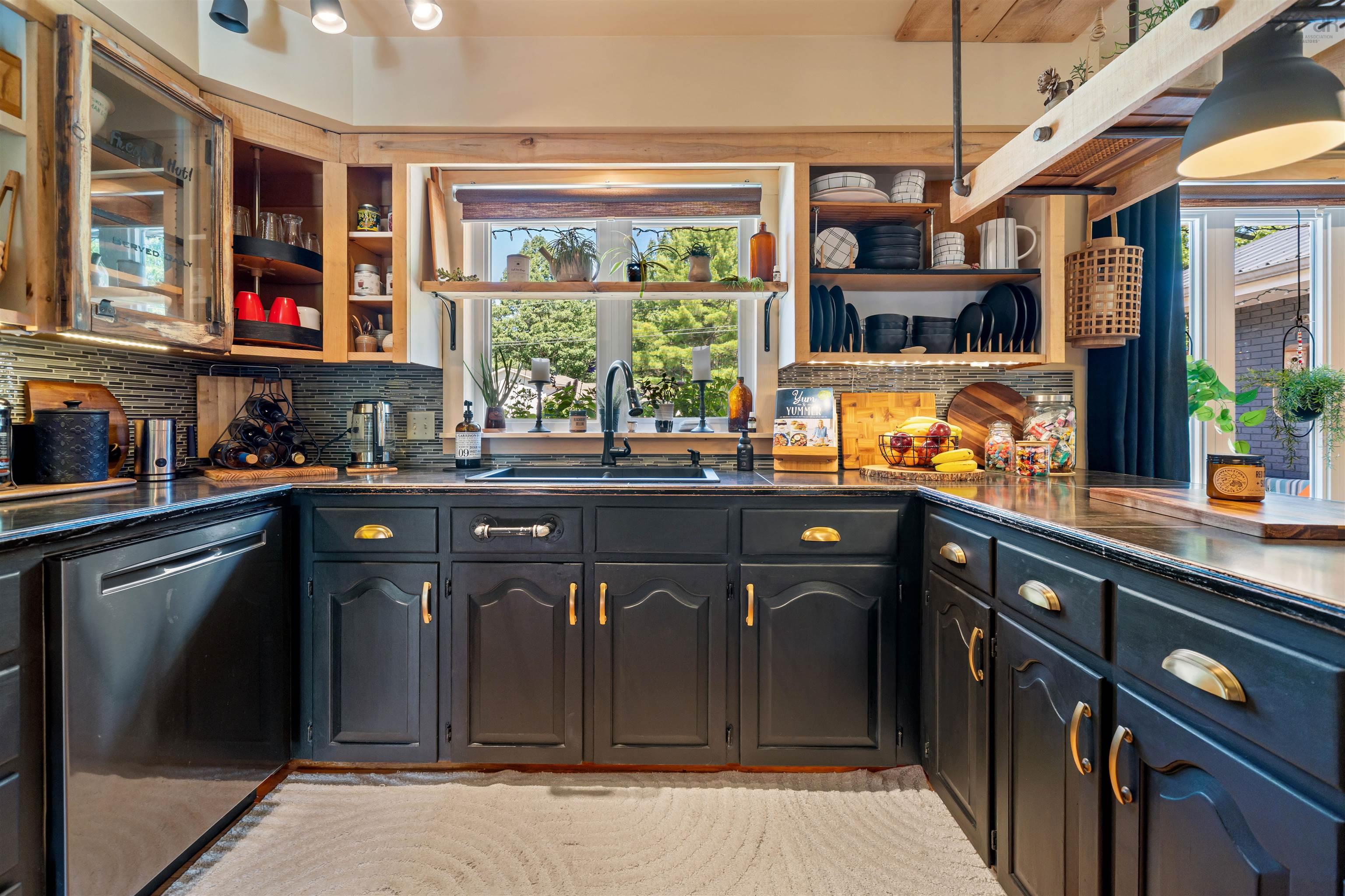 $409,900.00: 126 Crescent Drive, Oxford