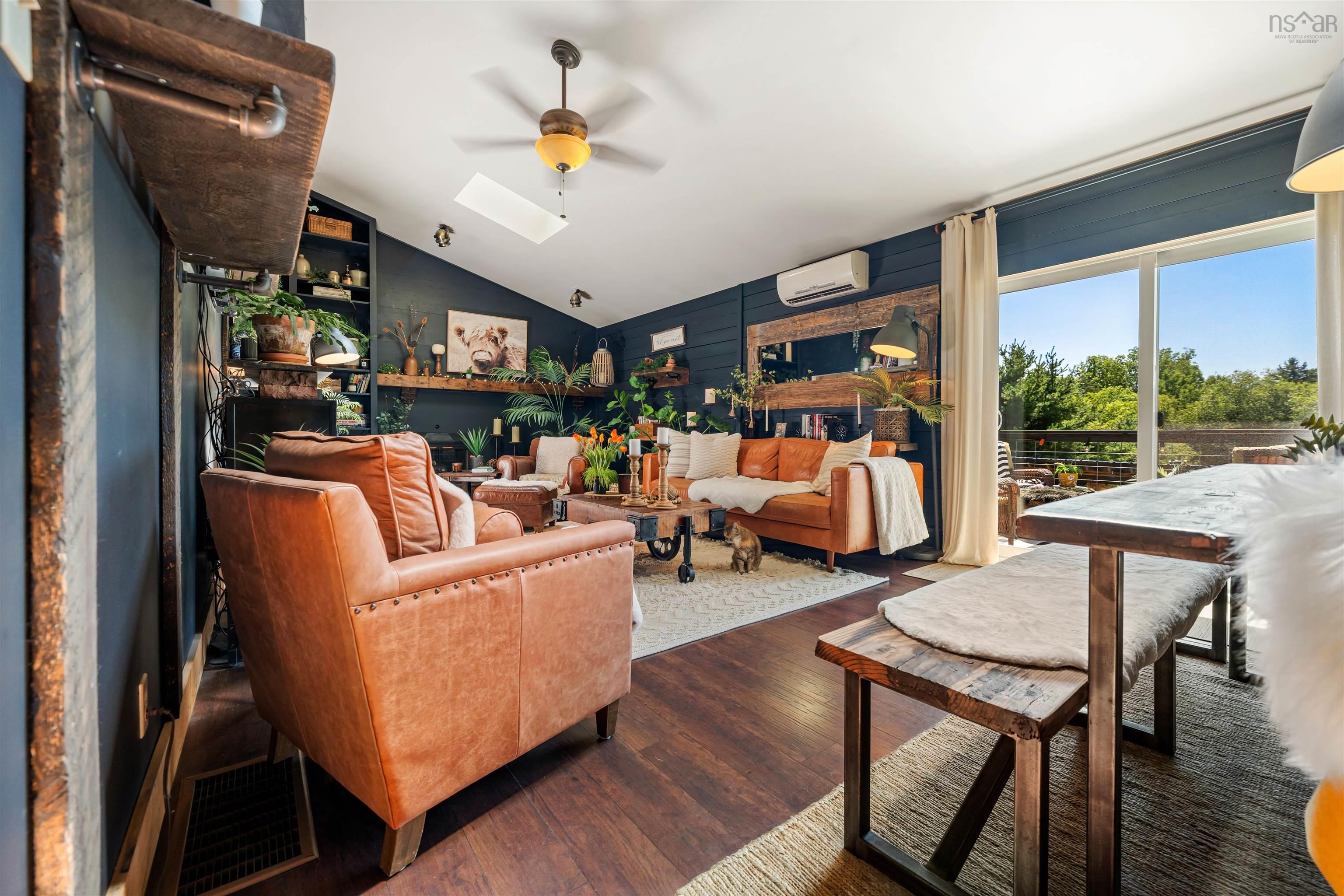 $409,900.00: 126 Crescent Drive, Oxford