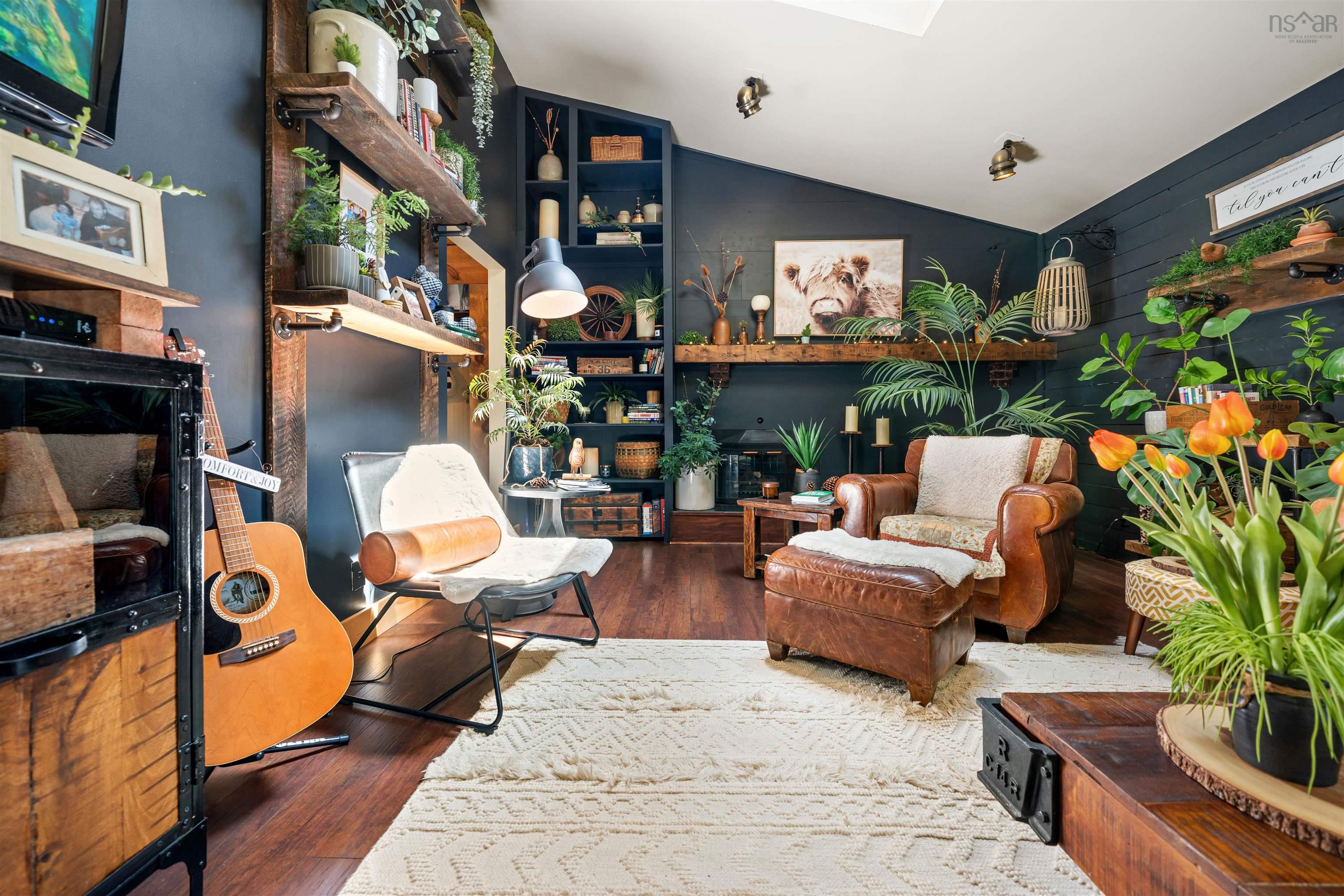 $409,900.00: 126 Crescent Drive, Oxford