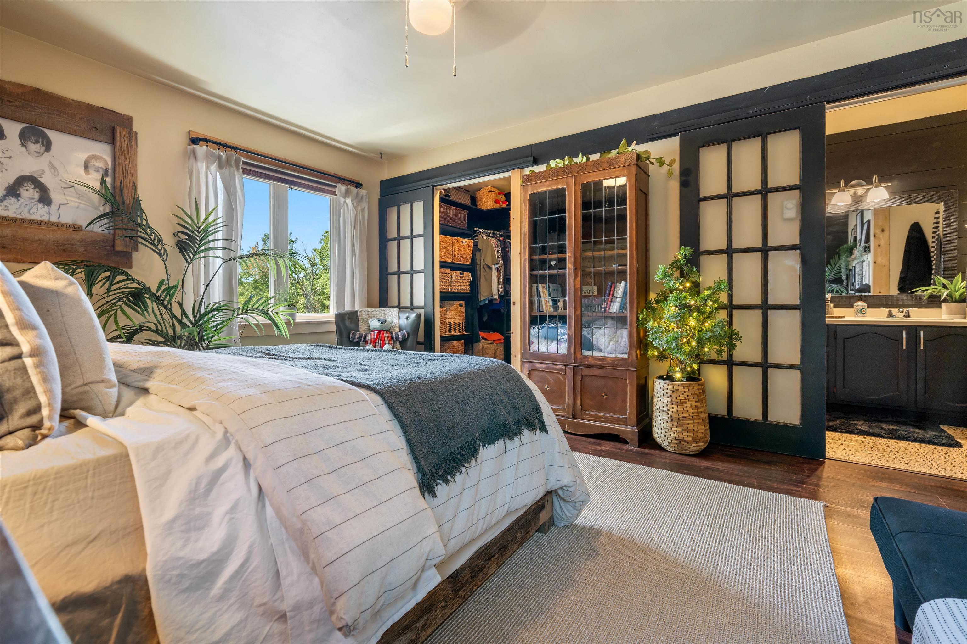 $409,900.00: 126 Crescent Drive, Oxford