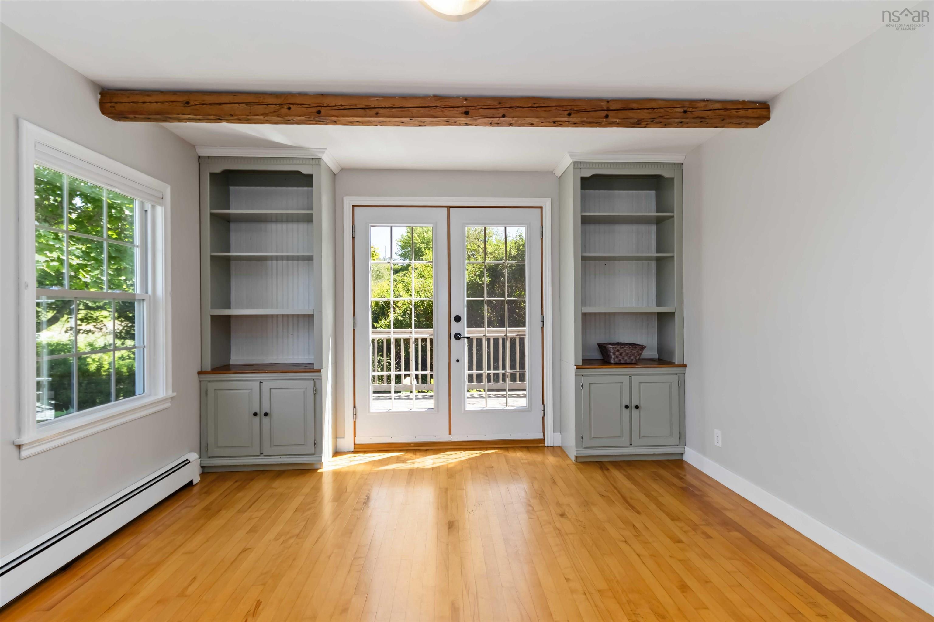 $565,000.00: 385 Green Street, Lunenburg