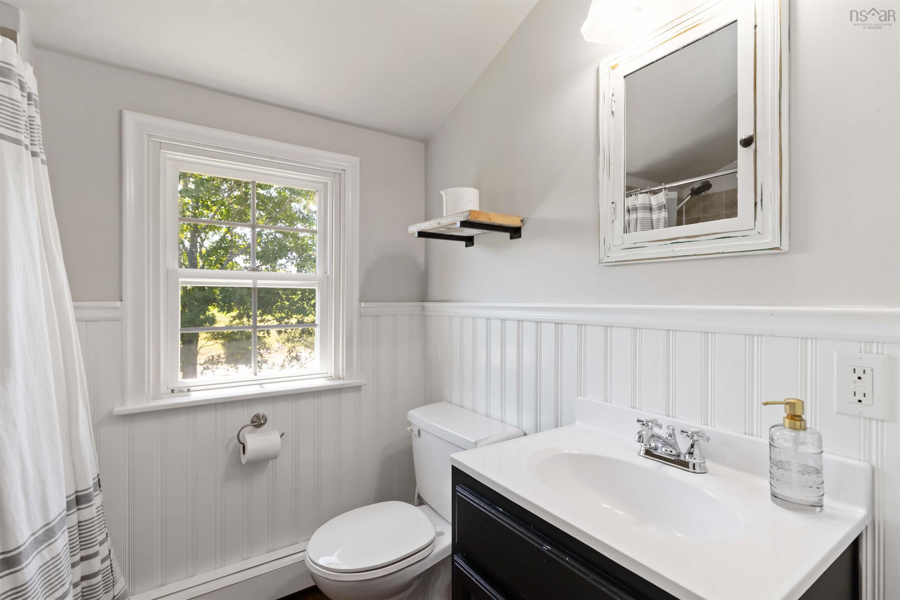 $565,000.00: 385 Green Street, Lunenburg