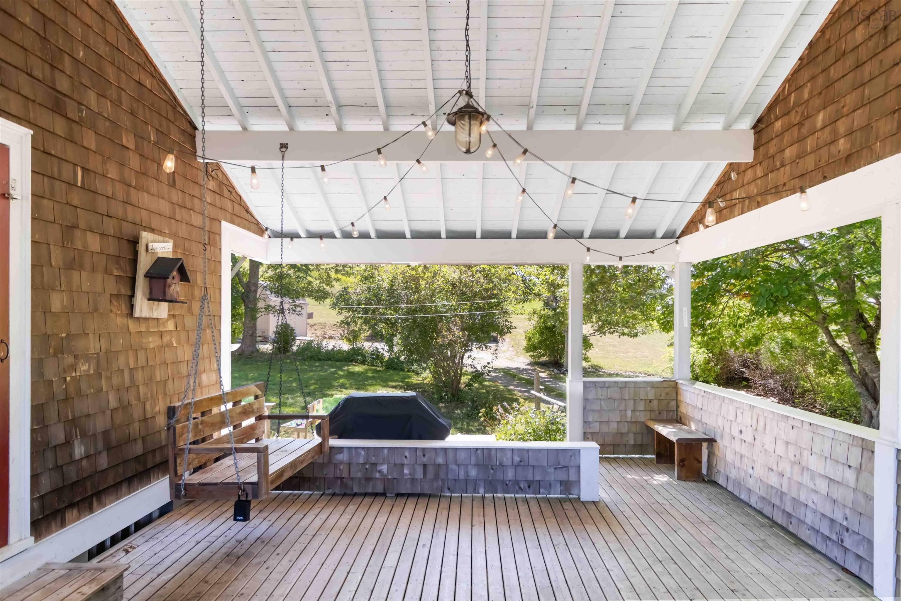 $565,000.00: 385 Green Street, Lunenburg