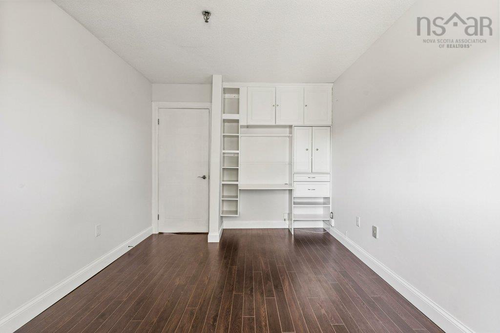 $469,900.00: 211 80 Spinnaker Drive, Halifax