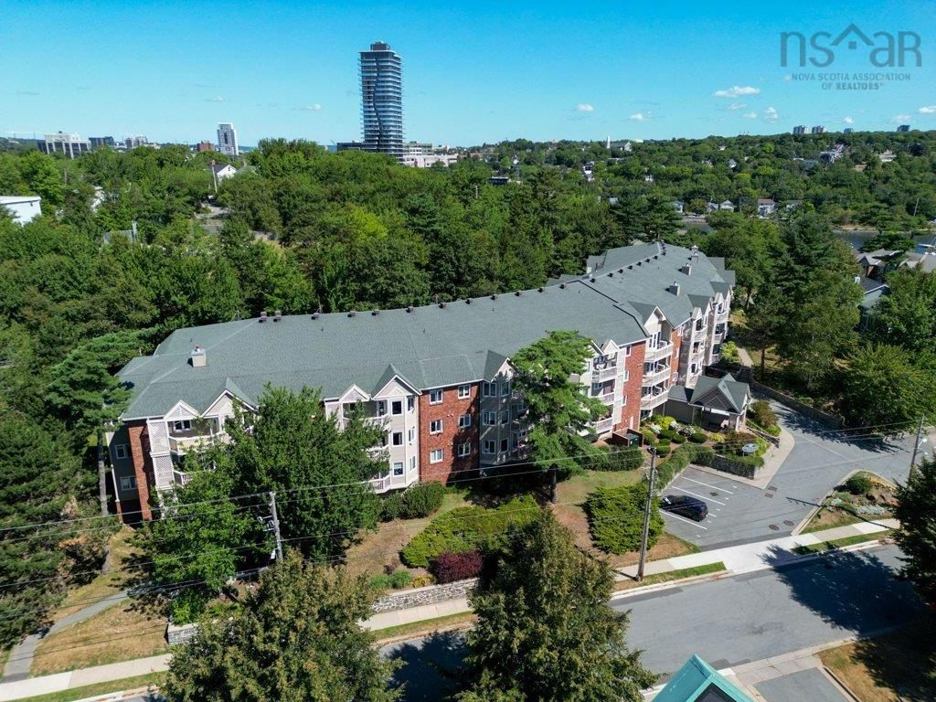 $469,900.00: 211 80 Spinnaker Drive, Halifax