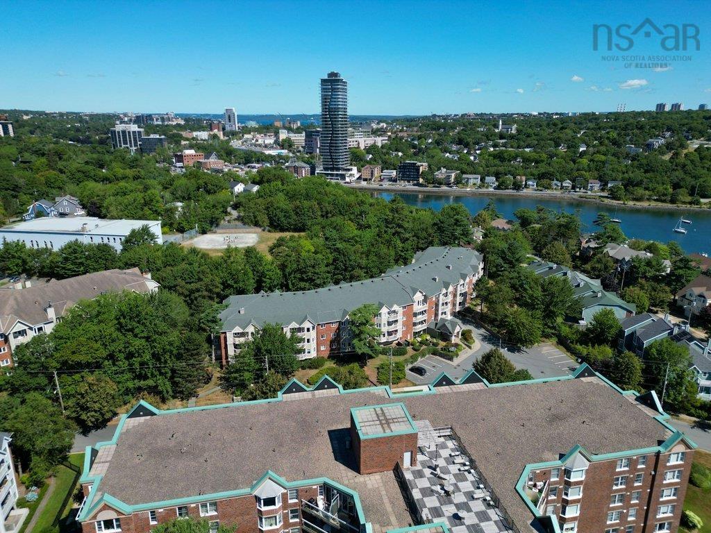 $469,900.00: 211 80 Spinnaker Drive, Halifax