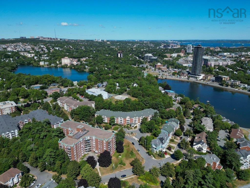 $469,900.00: 211 80 Spinnaker Drive, Halifax