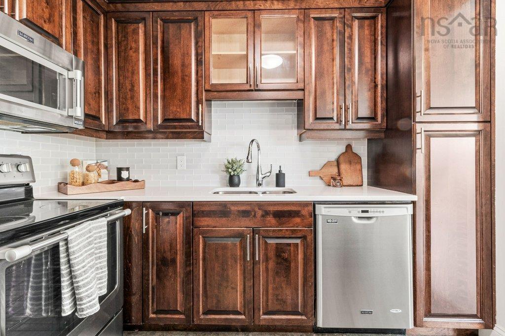 $469,900.00: 211 80 Spinnaker Drive, Halifax