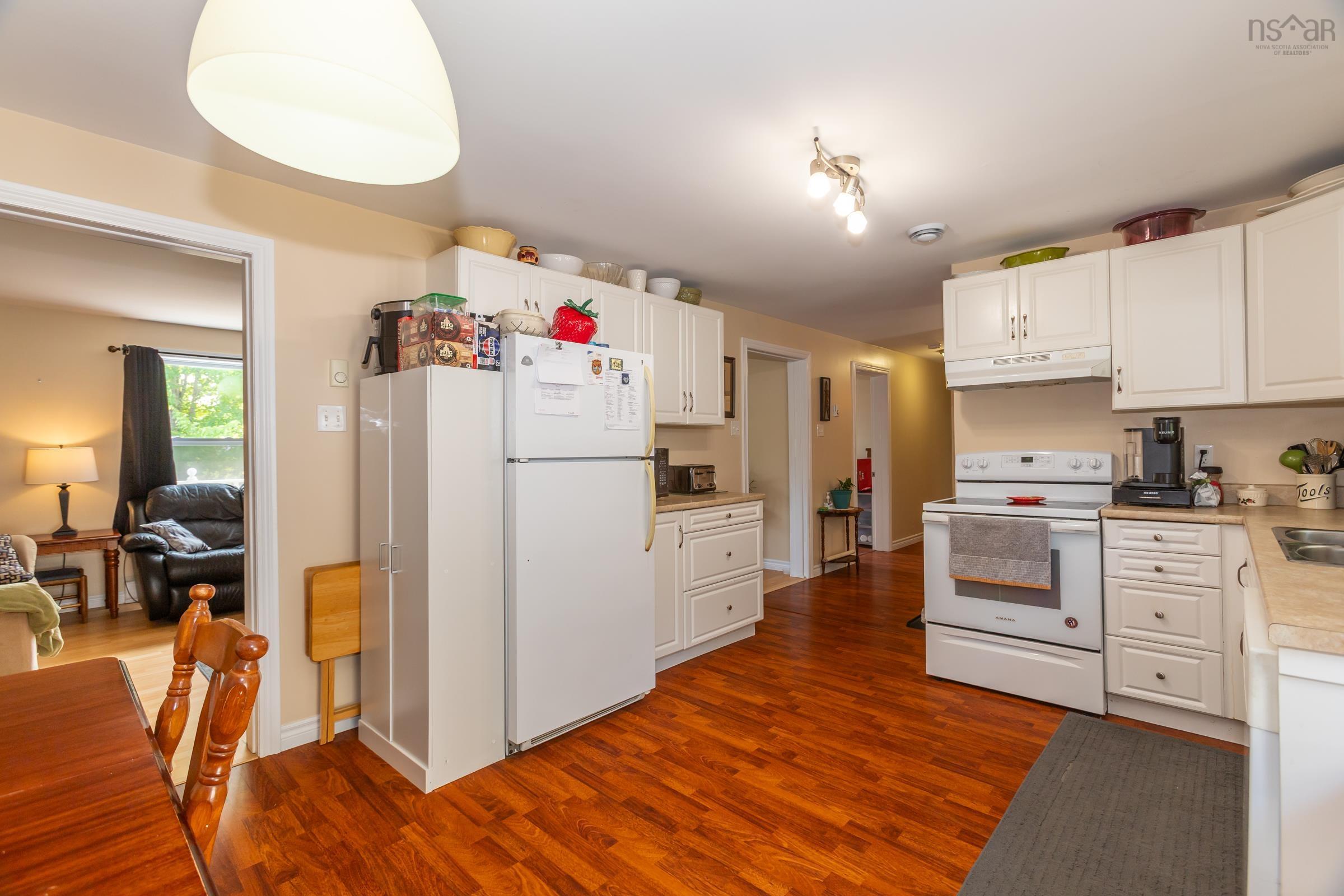 $329,900.00: 1 Pinecrest Drive, Middleton