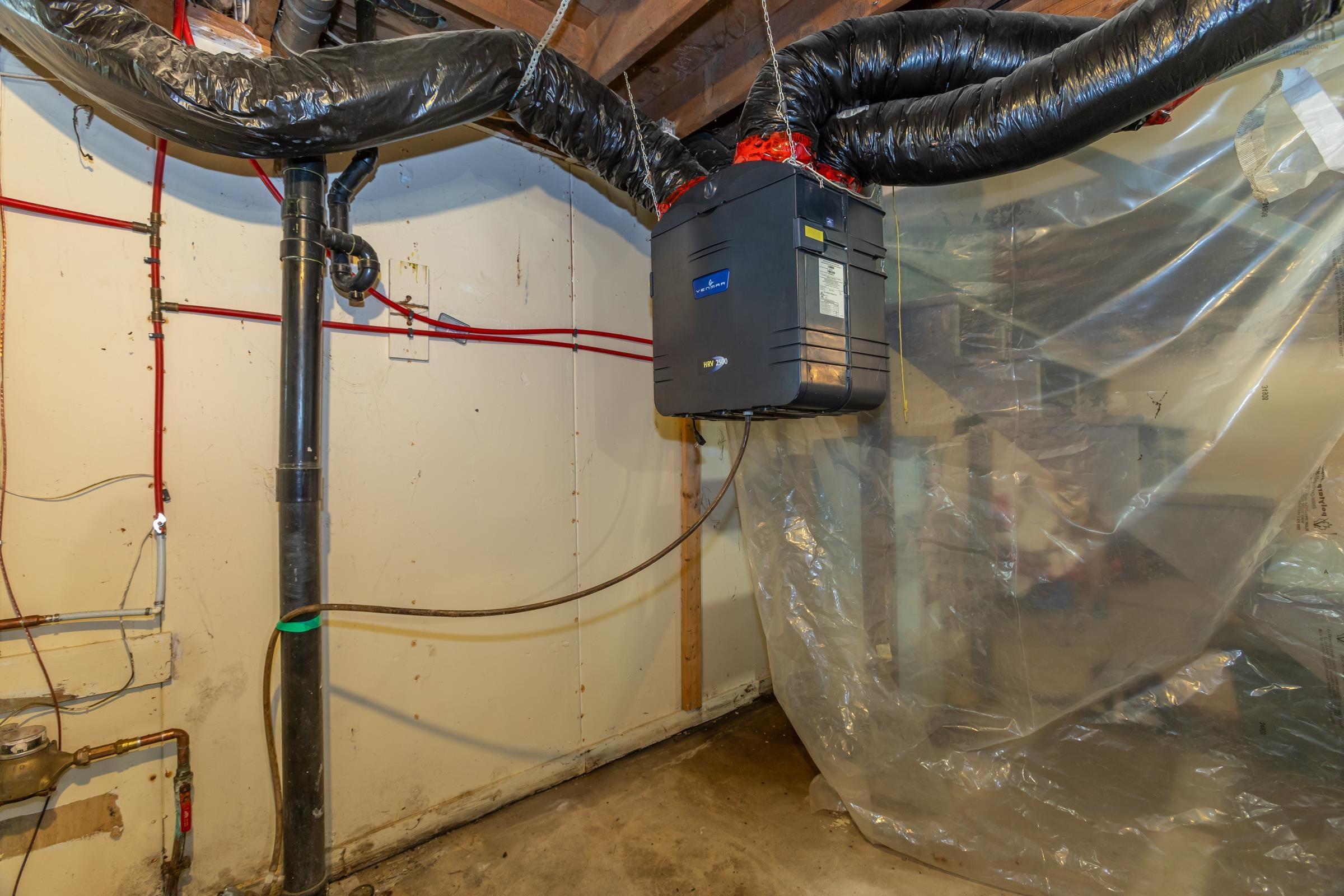 $329,900.00: 1 Pinecrest Drive, Middleton