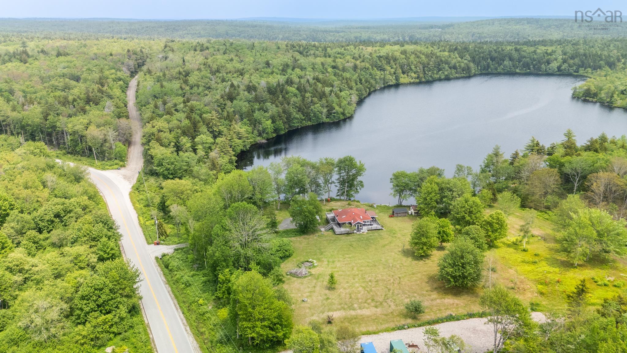 $799,900.00: 956 Highway 203, Kemptville