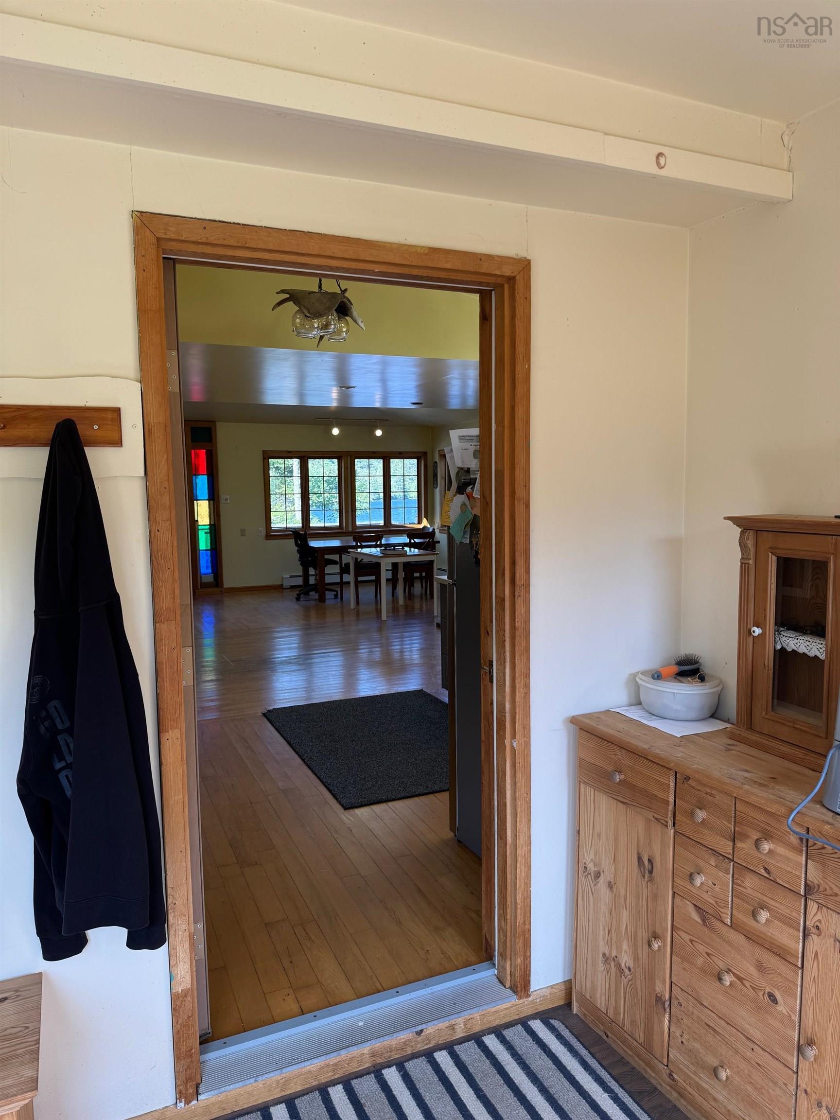 $799,900.00: 956 Highway 203, Kemptville