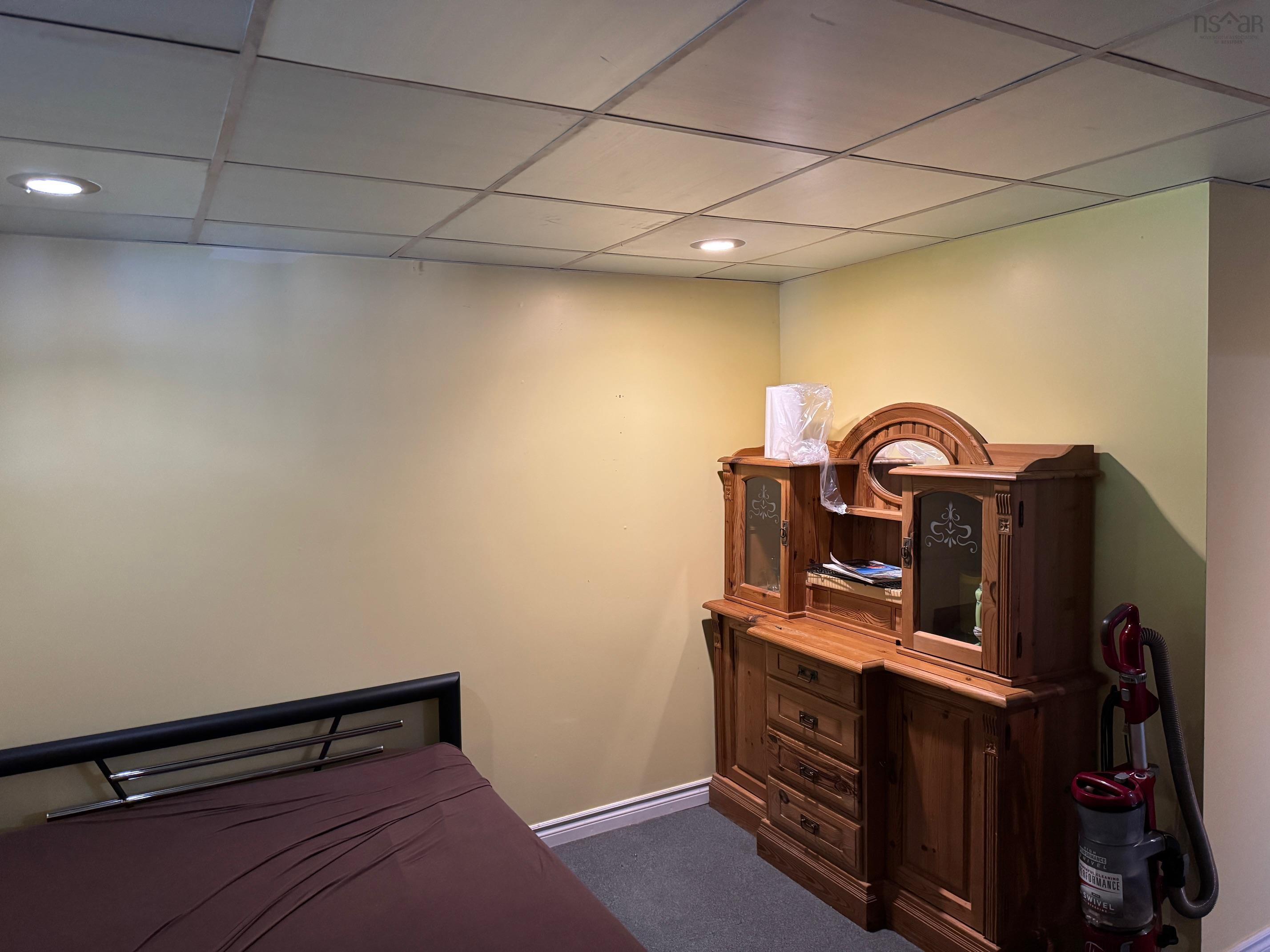 $799,900.00: 956 Highway 203, Kemptville