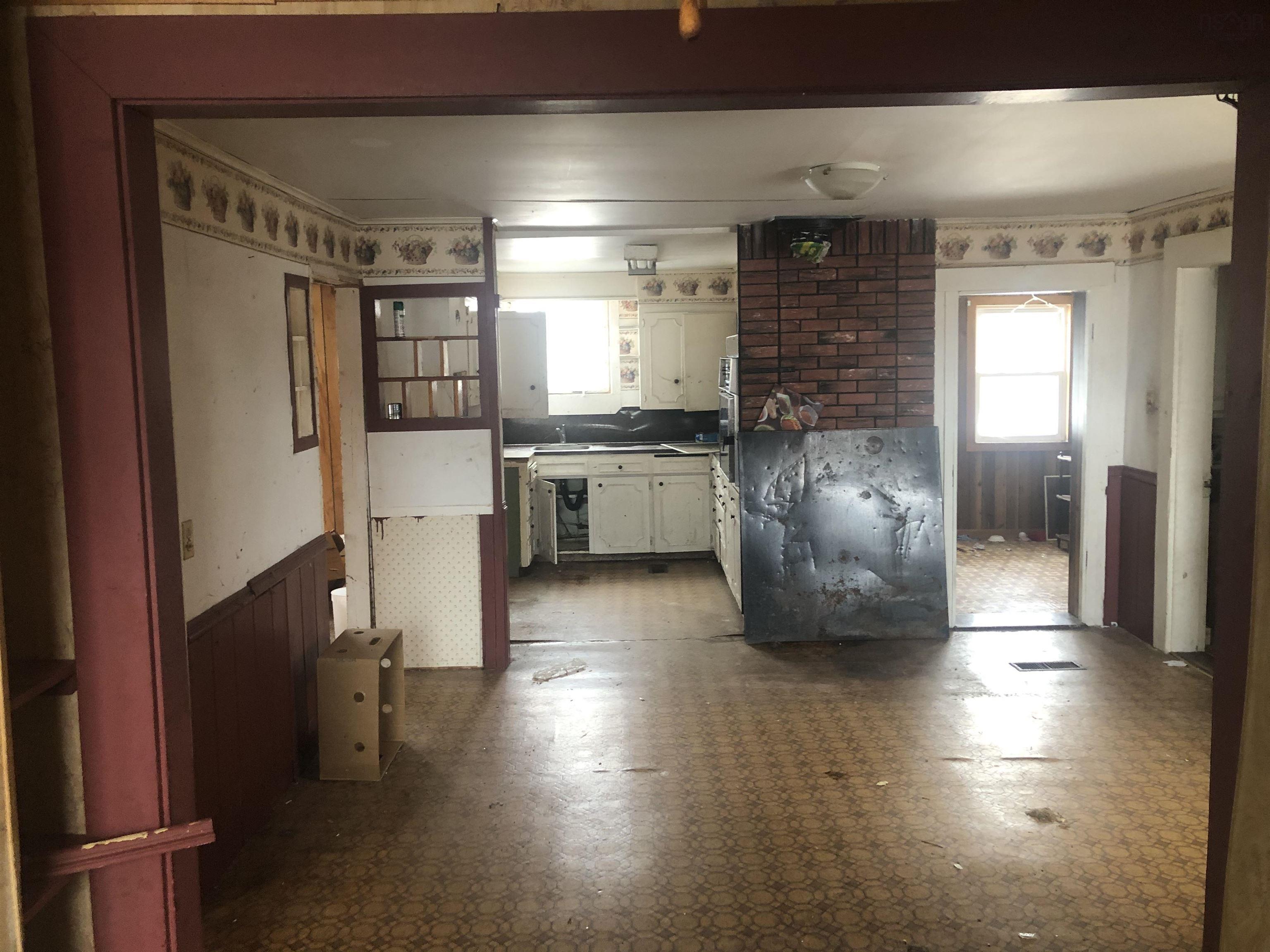 $375,000.00: 1871 Dodge Road, Forest Glade