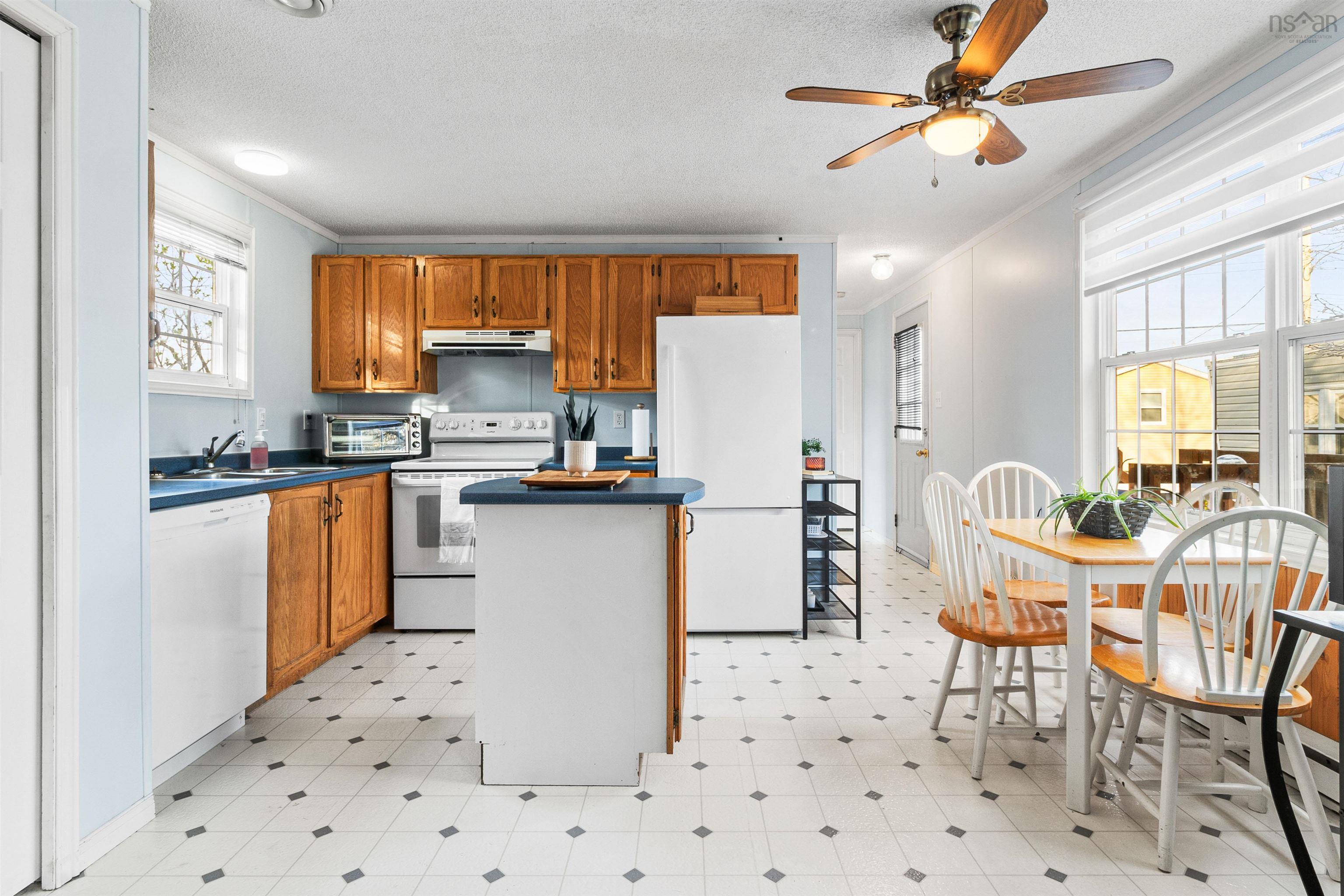 $259,000.00: 10 Apple Street, Dartmouth