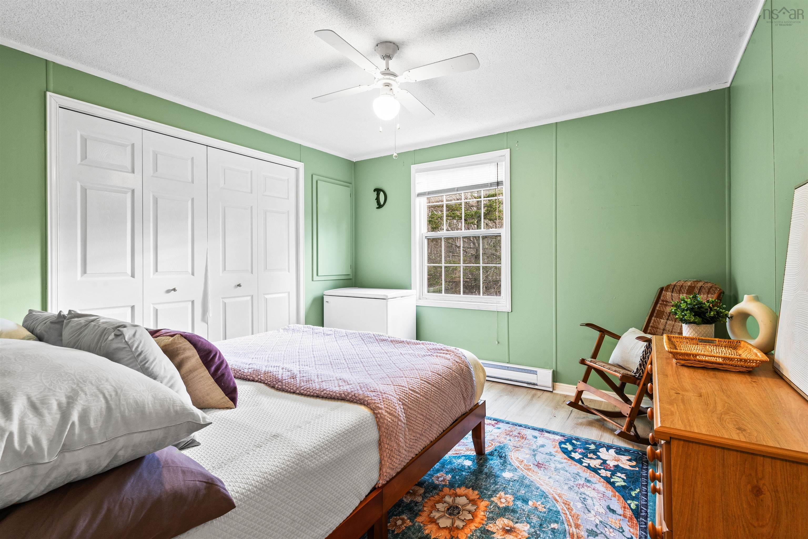 $259,000.00: 10 Apple Street, Dartmouth