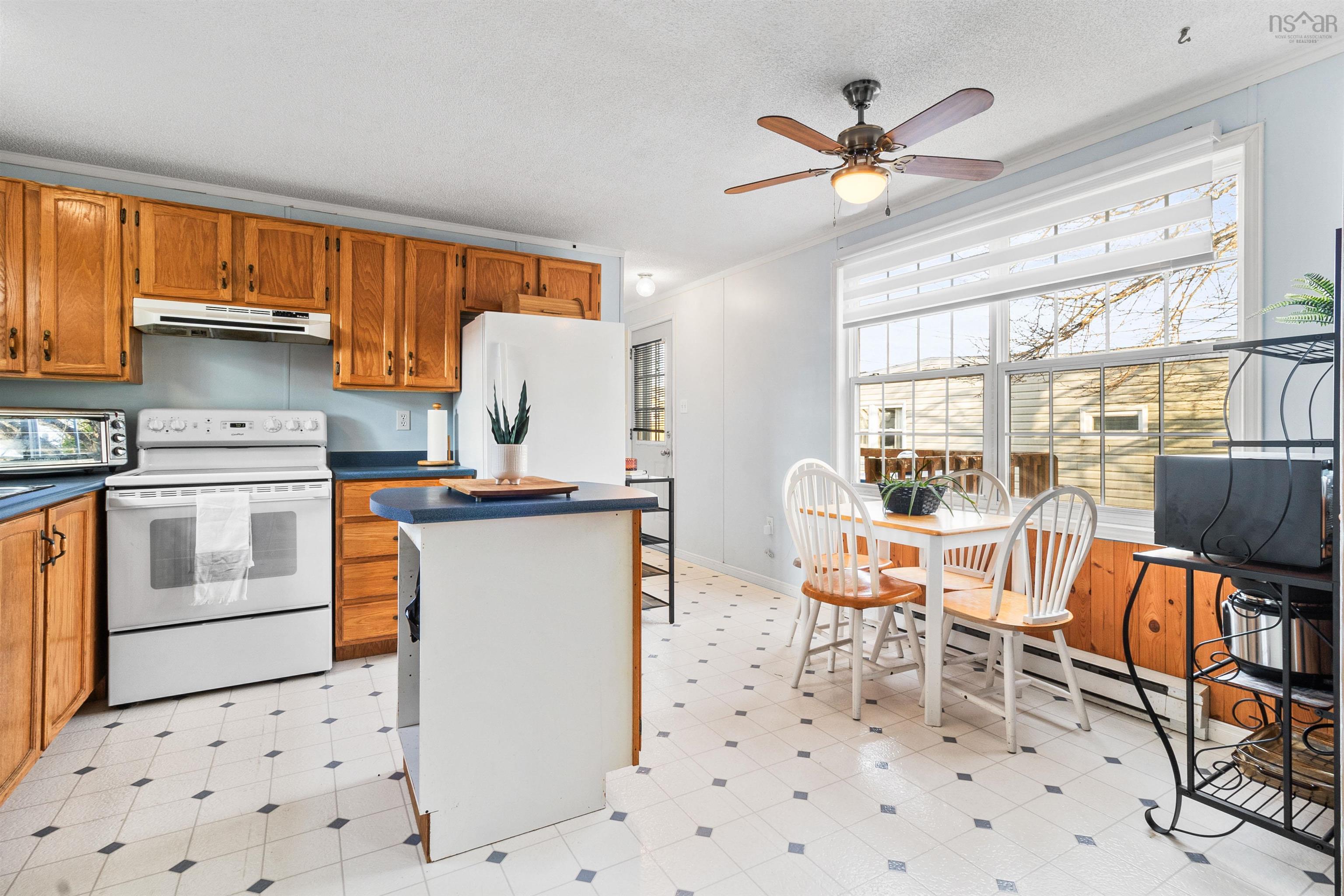 $259,000.00: 10 Apple Street, Dartmouth