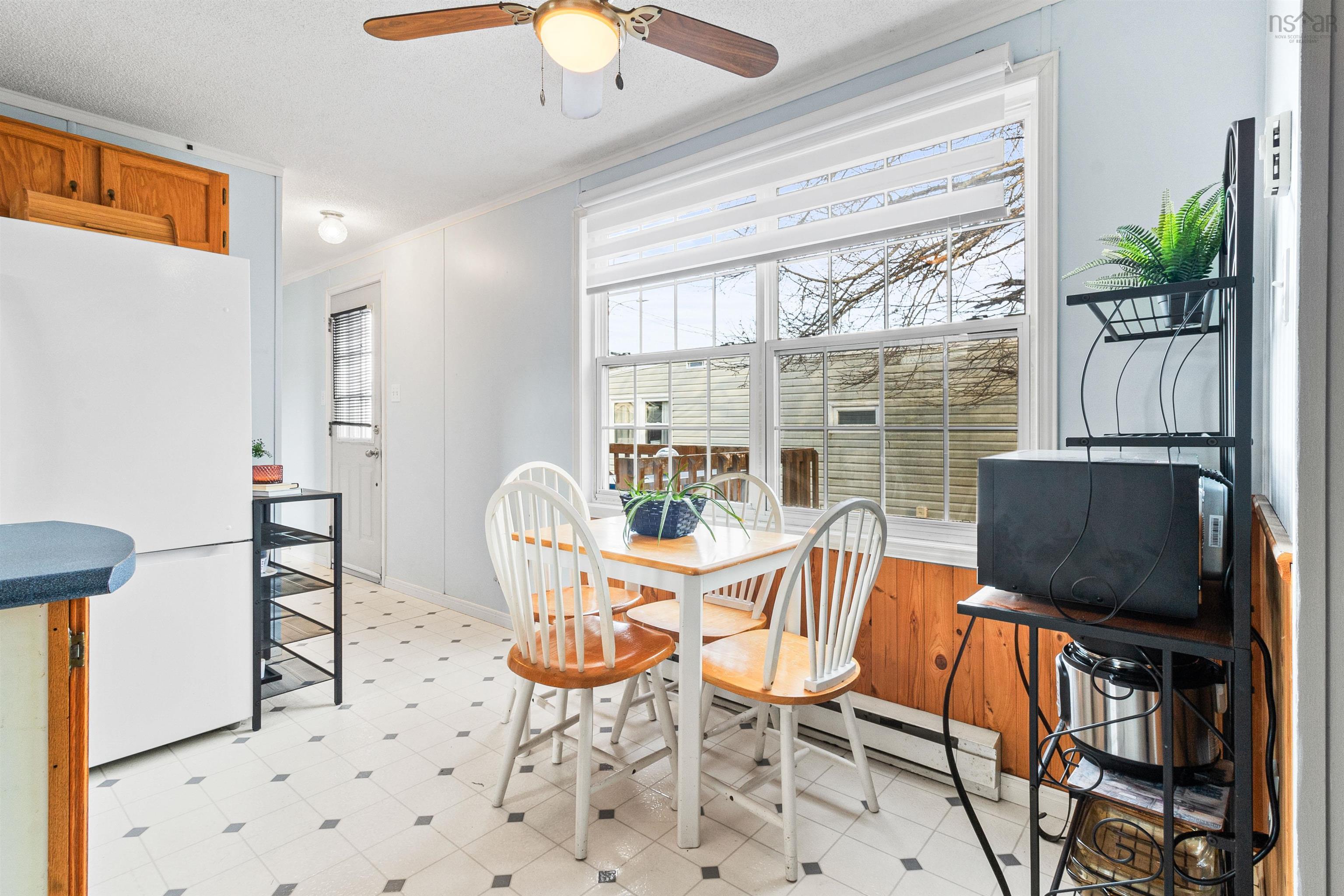 $259,000.00: 10 Apple Street, Dartmouth