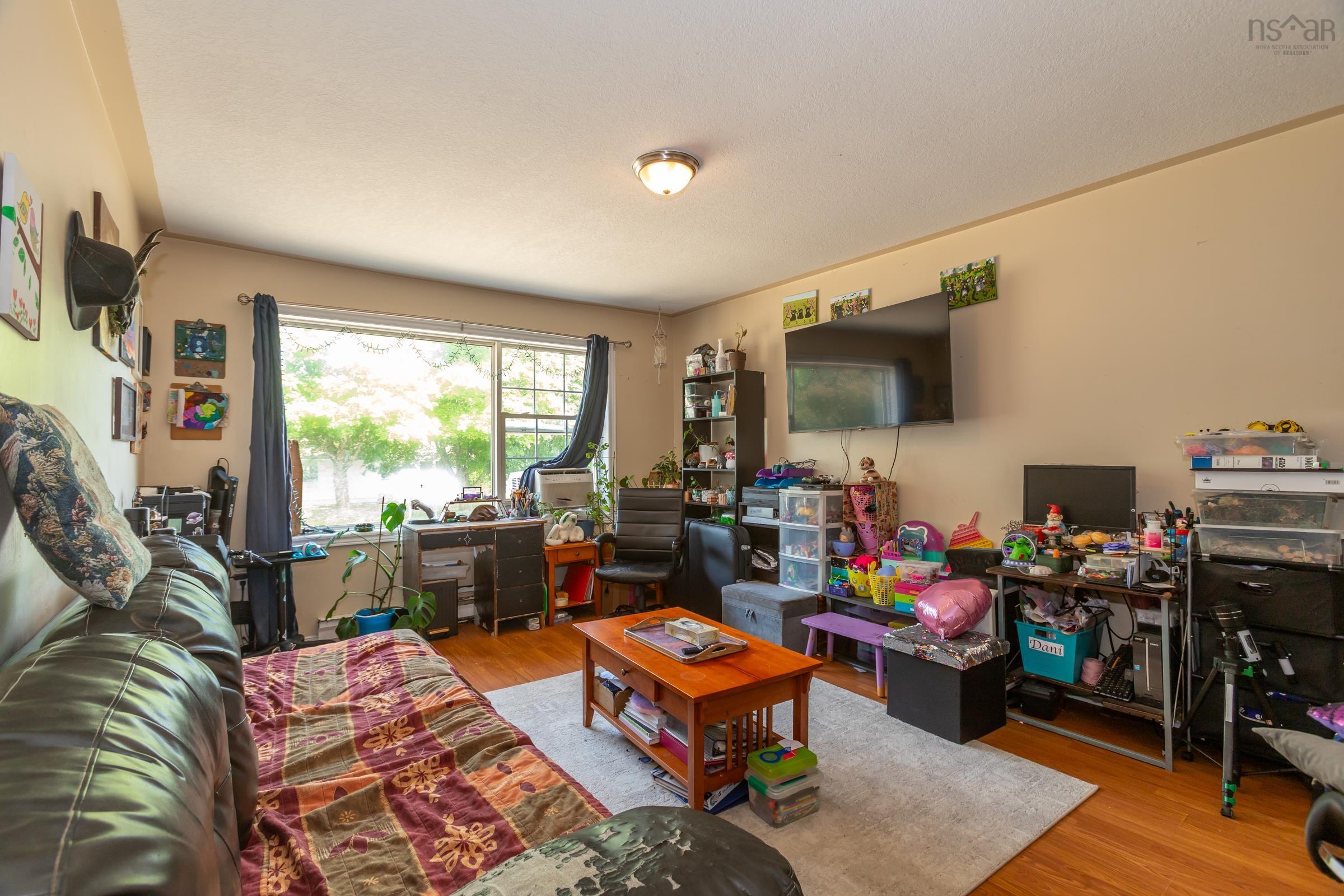 $411,900.00: 19 Taylor Drive, Middleton