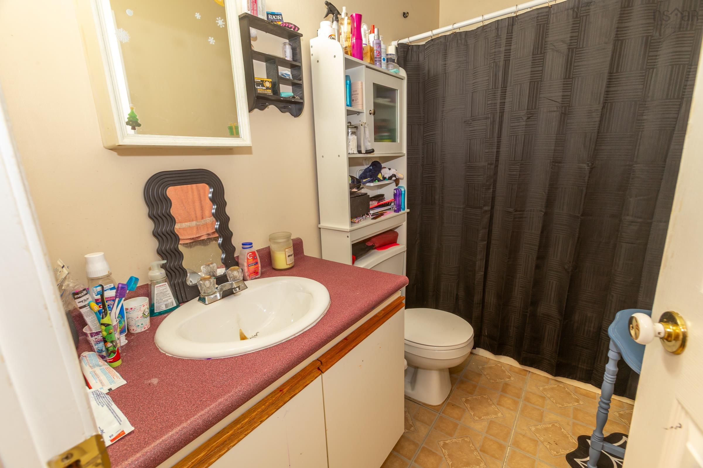 $411,900.00: 19 Taylor Drive, Middleton