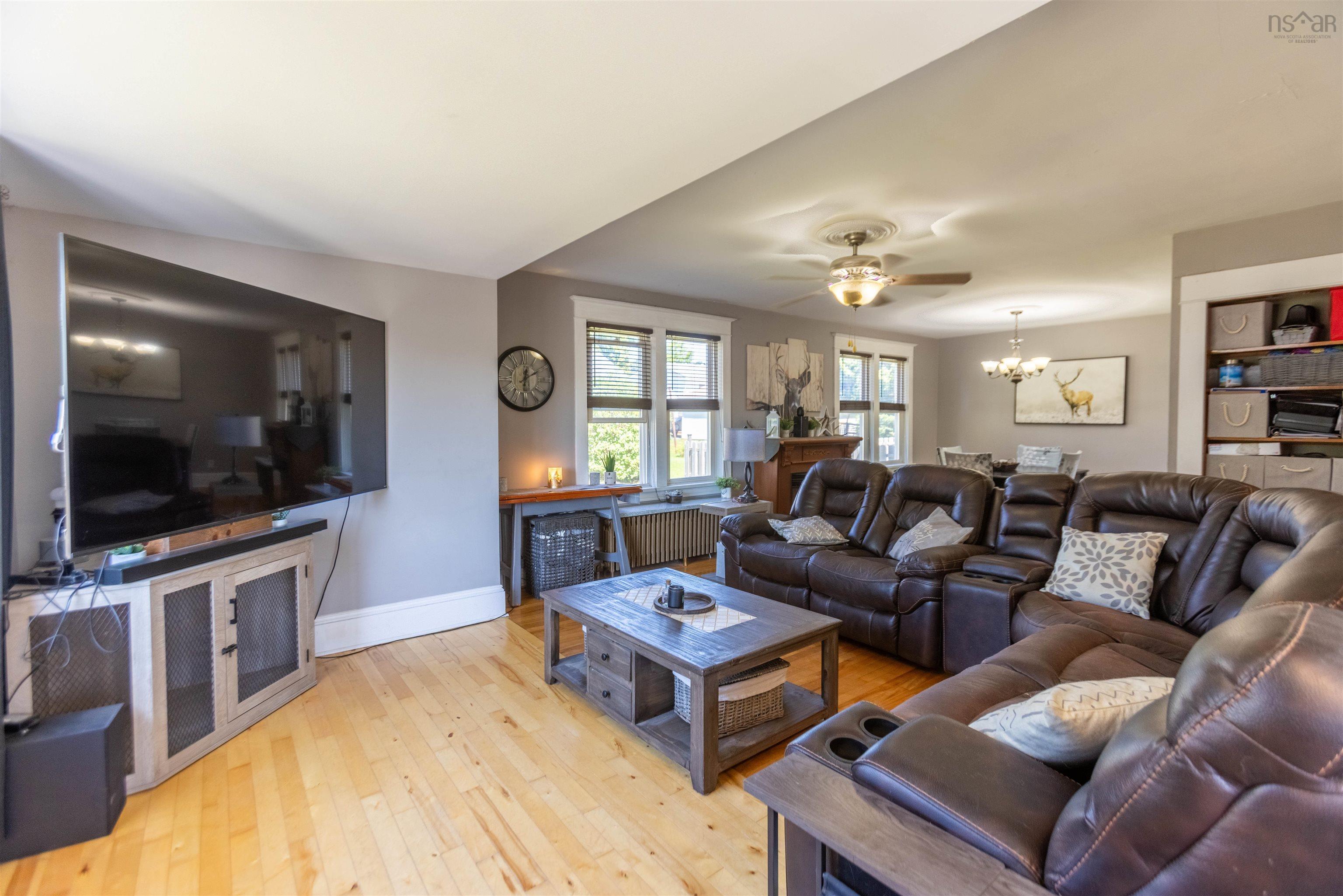 $289,900.00: 32 Allison Avenue, Amherst