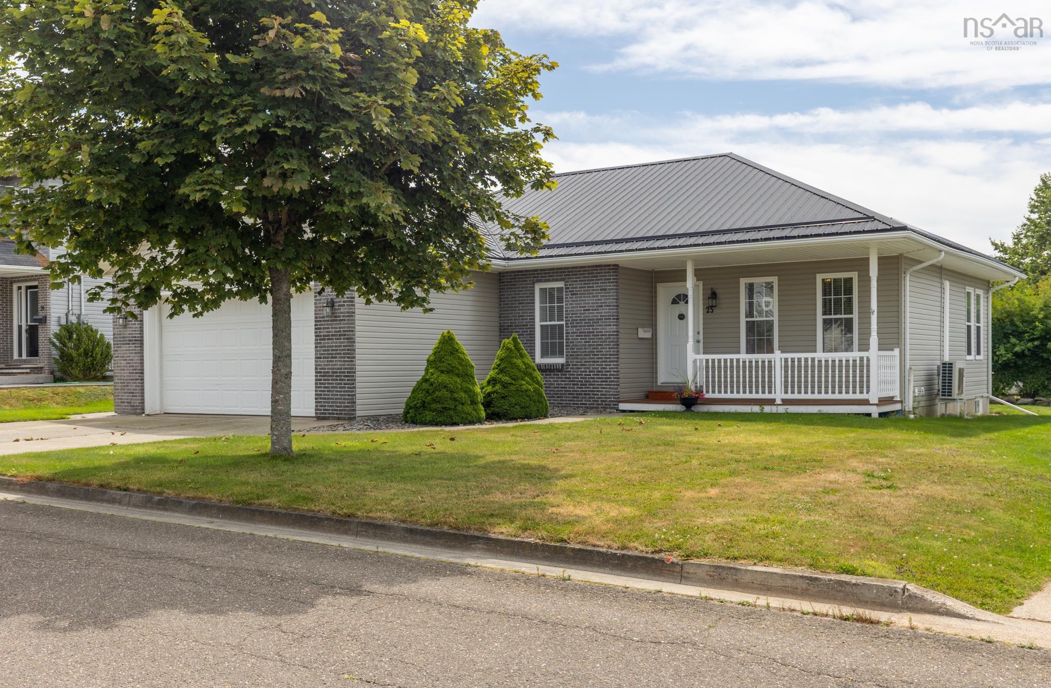 $435,000.00: 25 Breeze Drive, Yarmouth