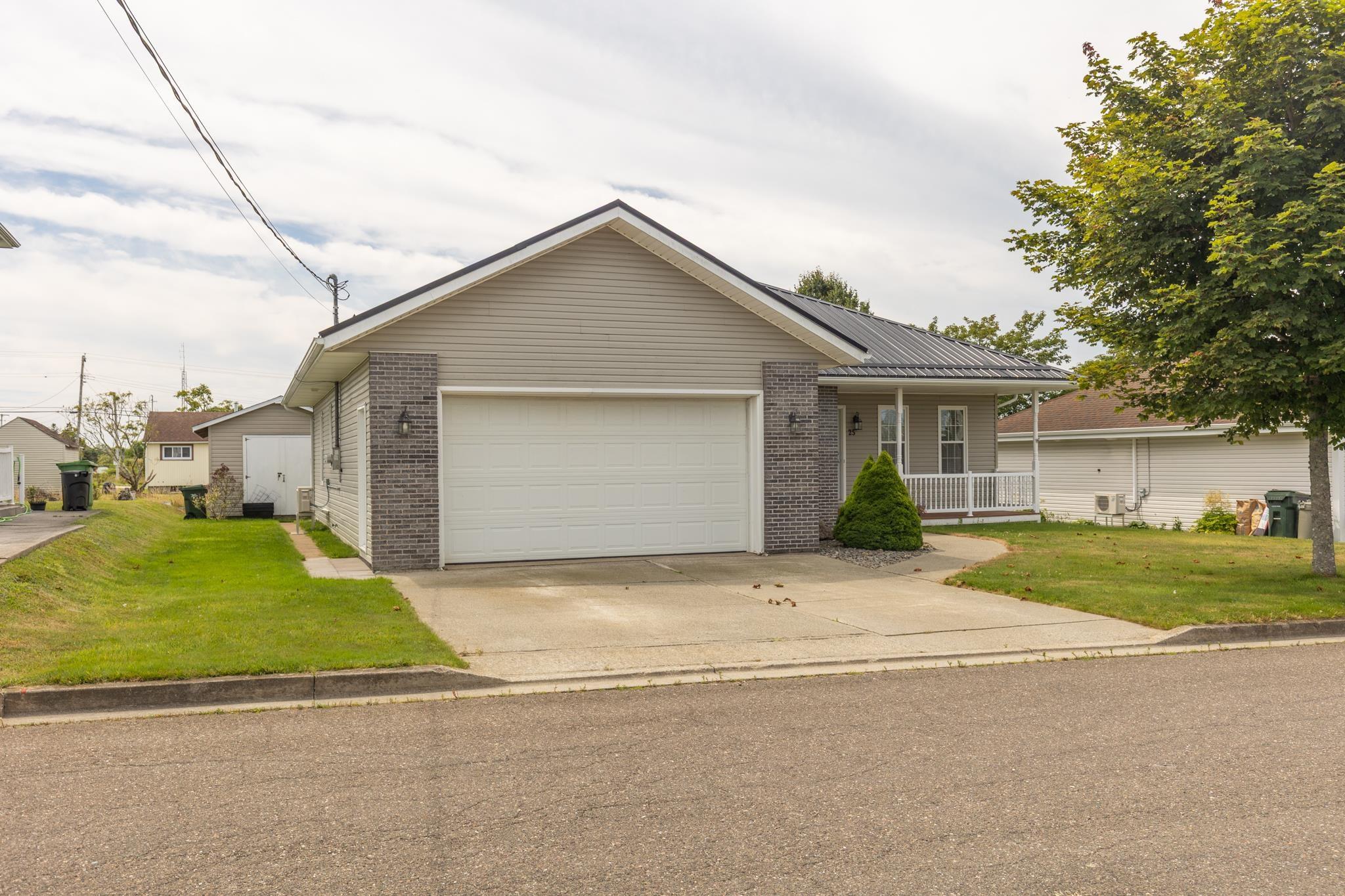 $435,000.00: 25 Breeze Drive, Yarmouth