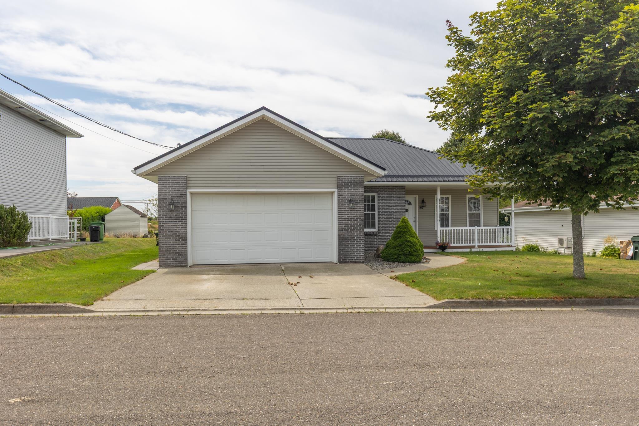 $435,000.00: 25 Breeze Drive, Yarmouth