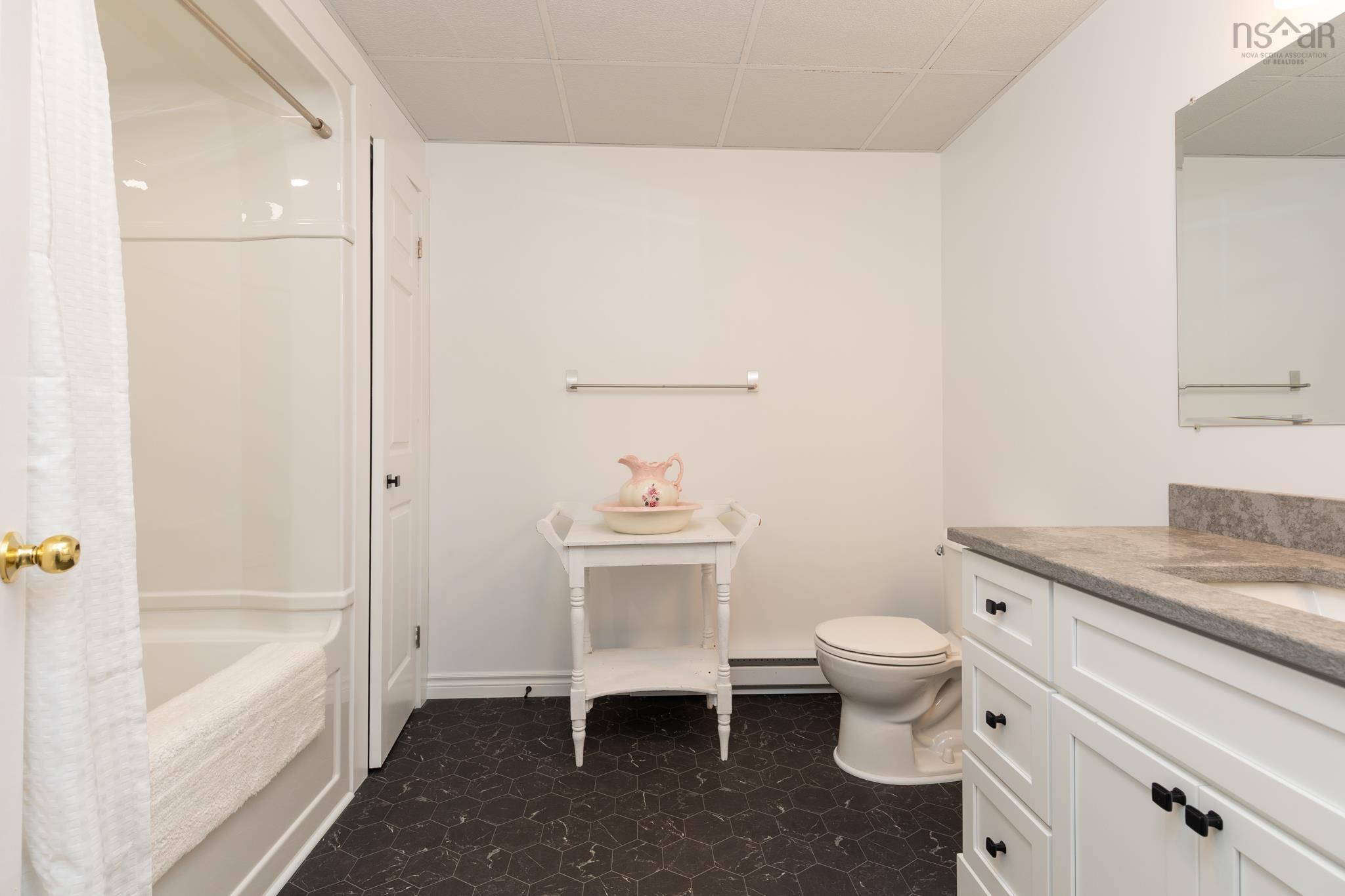 $435,000.00: 25 Breeze Drive, Yarmouth