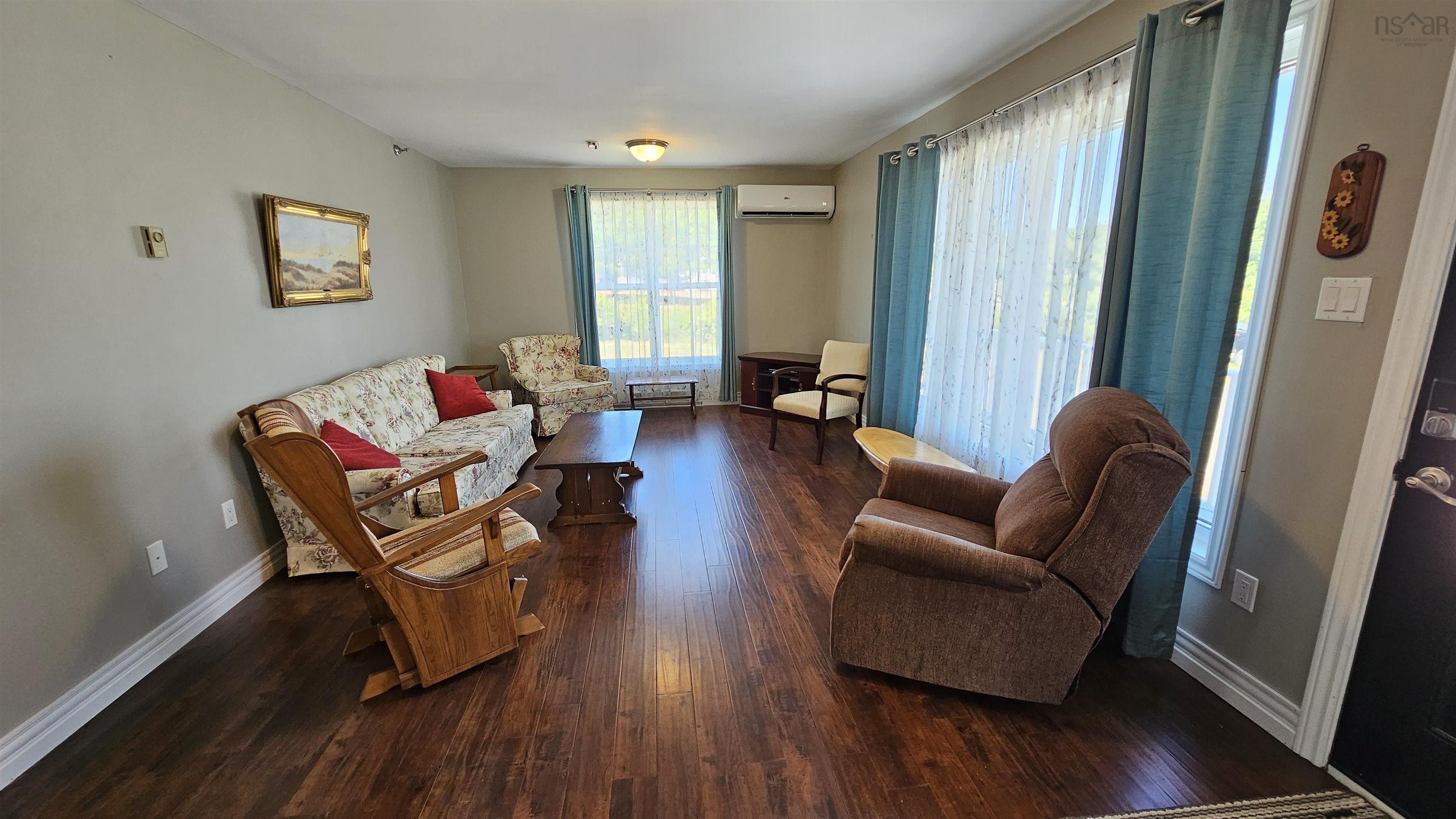 $549,000.00: 1066 Highway 2, Hilden