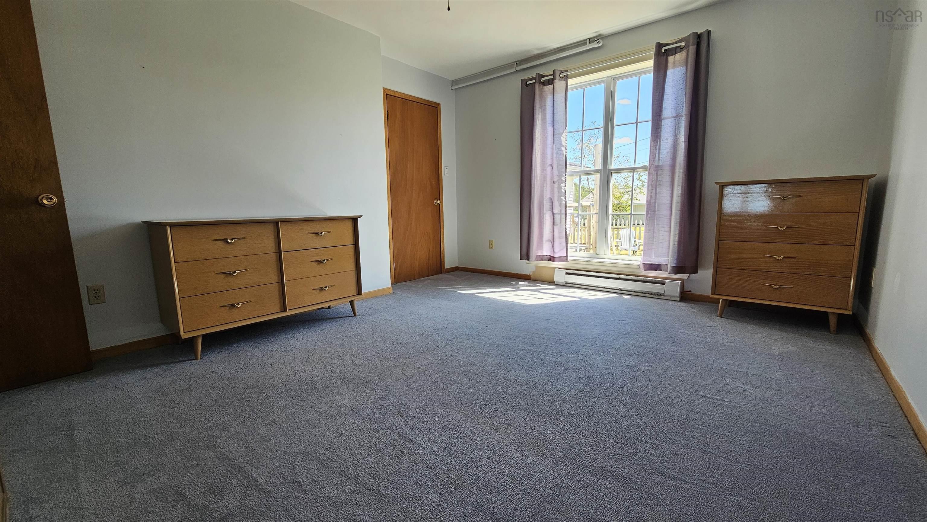 $549,000.00: 1066 Highway 2, Hilden