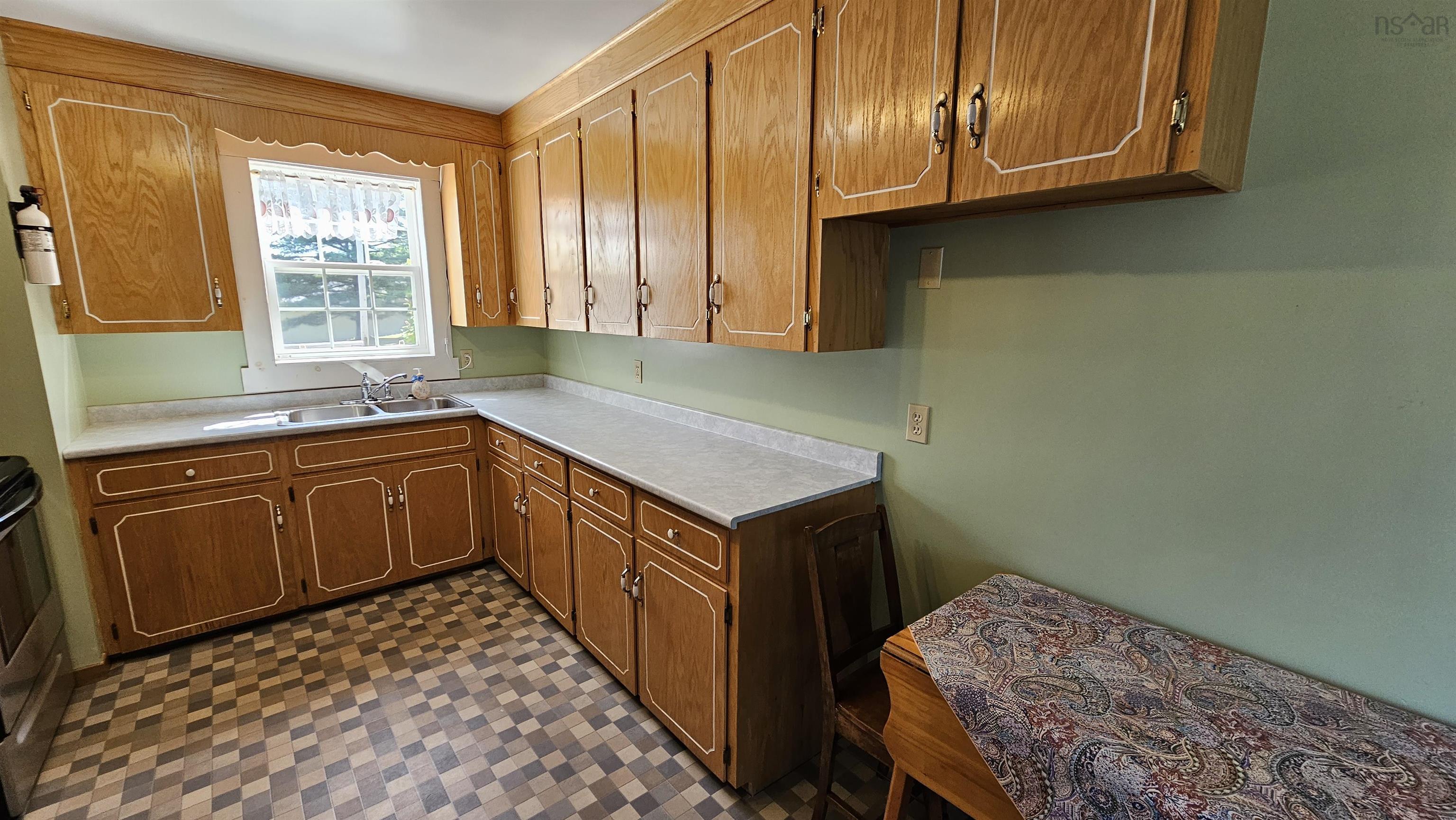 $549,000.00: 1066 Highway 2, Hilden