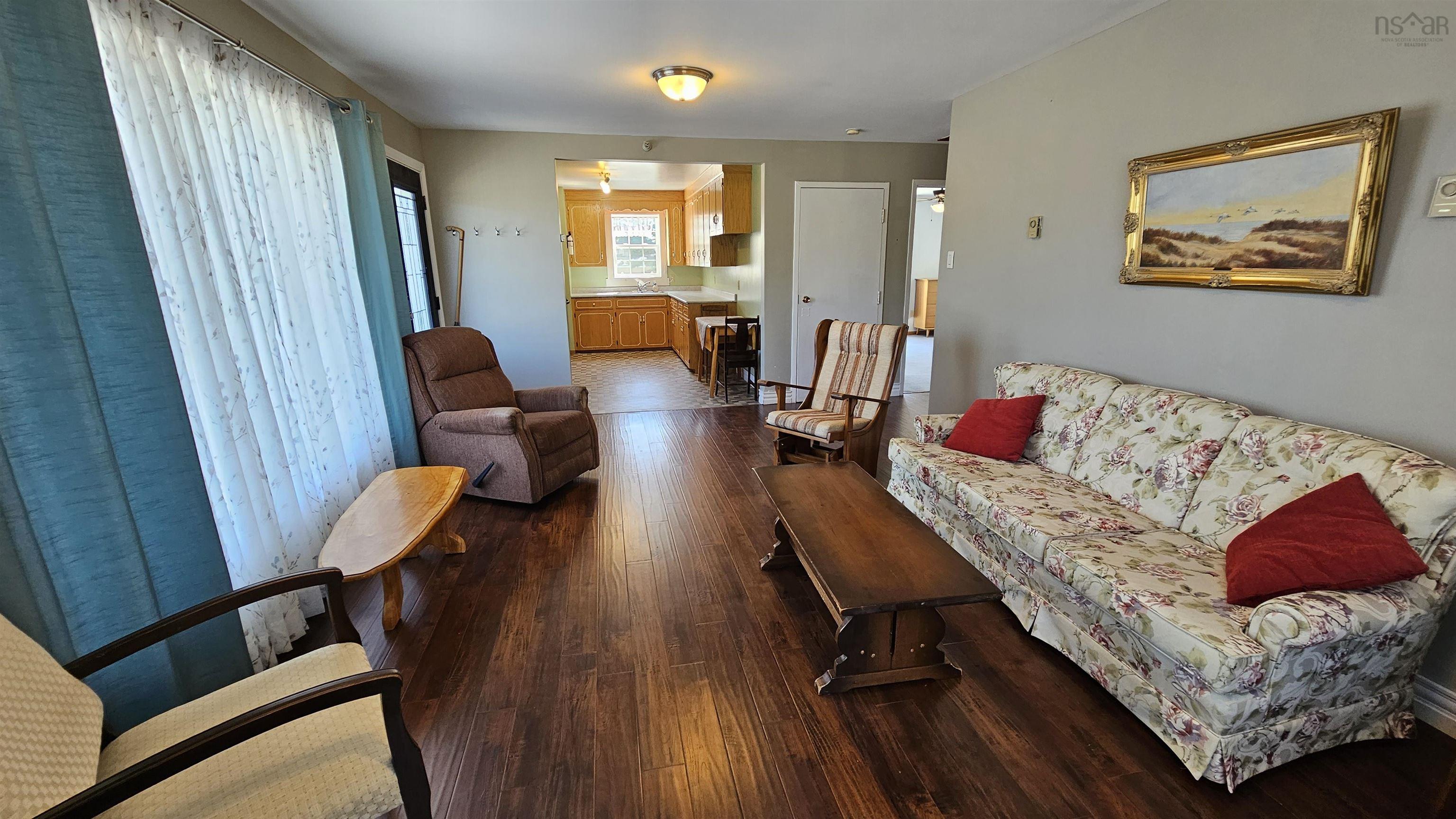 $549,000.00: 1066 Highway 2, Hilden