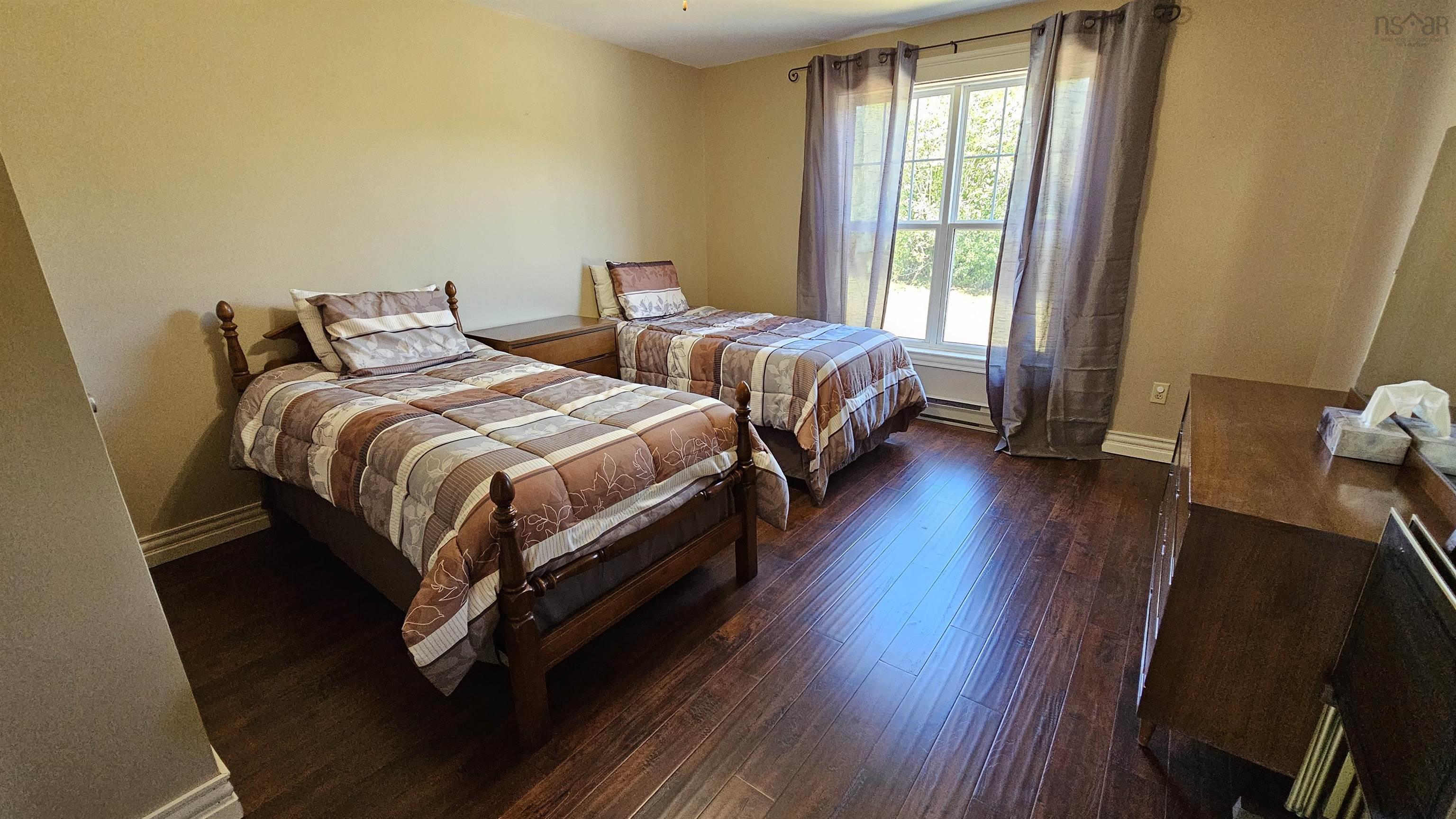 $549,000.00: 1066 Highway 2, Hilden