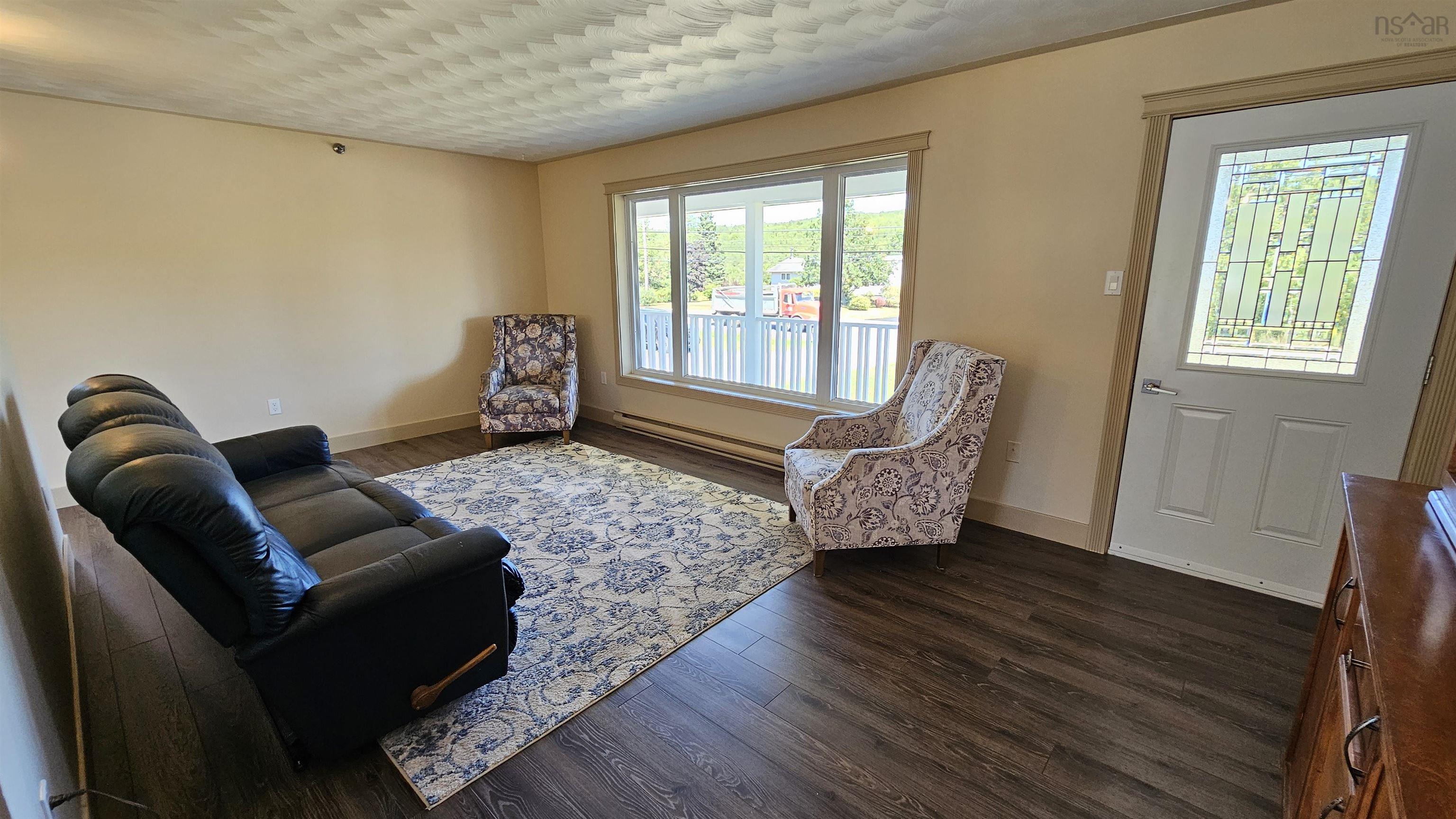 $549,000.00: 1066 Highway 2, Hilden