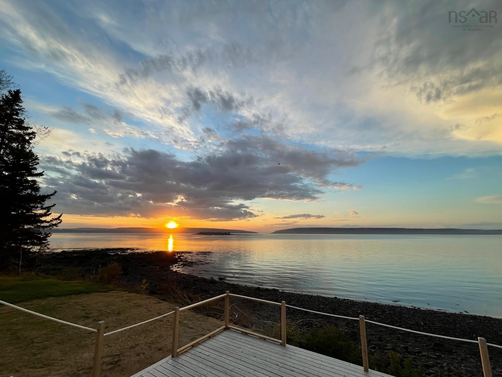 $519,000.00: 109 Troop Road, North Range