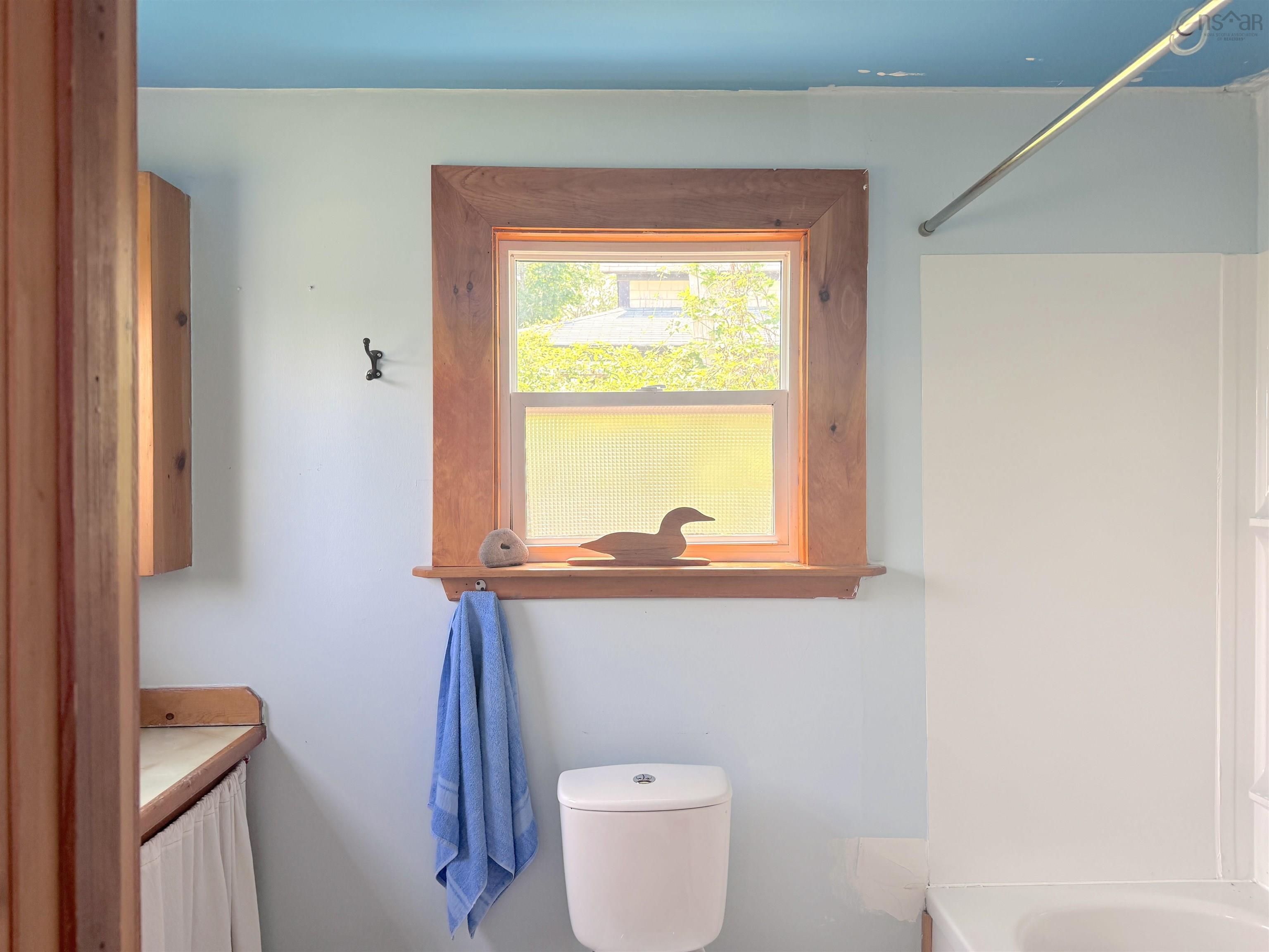 $165,000.00: 10 High Street, Baddeck