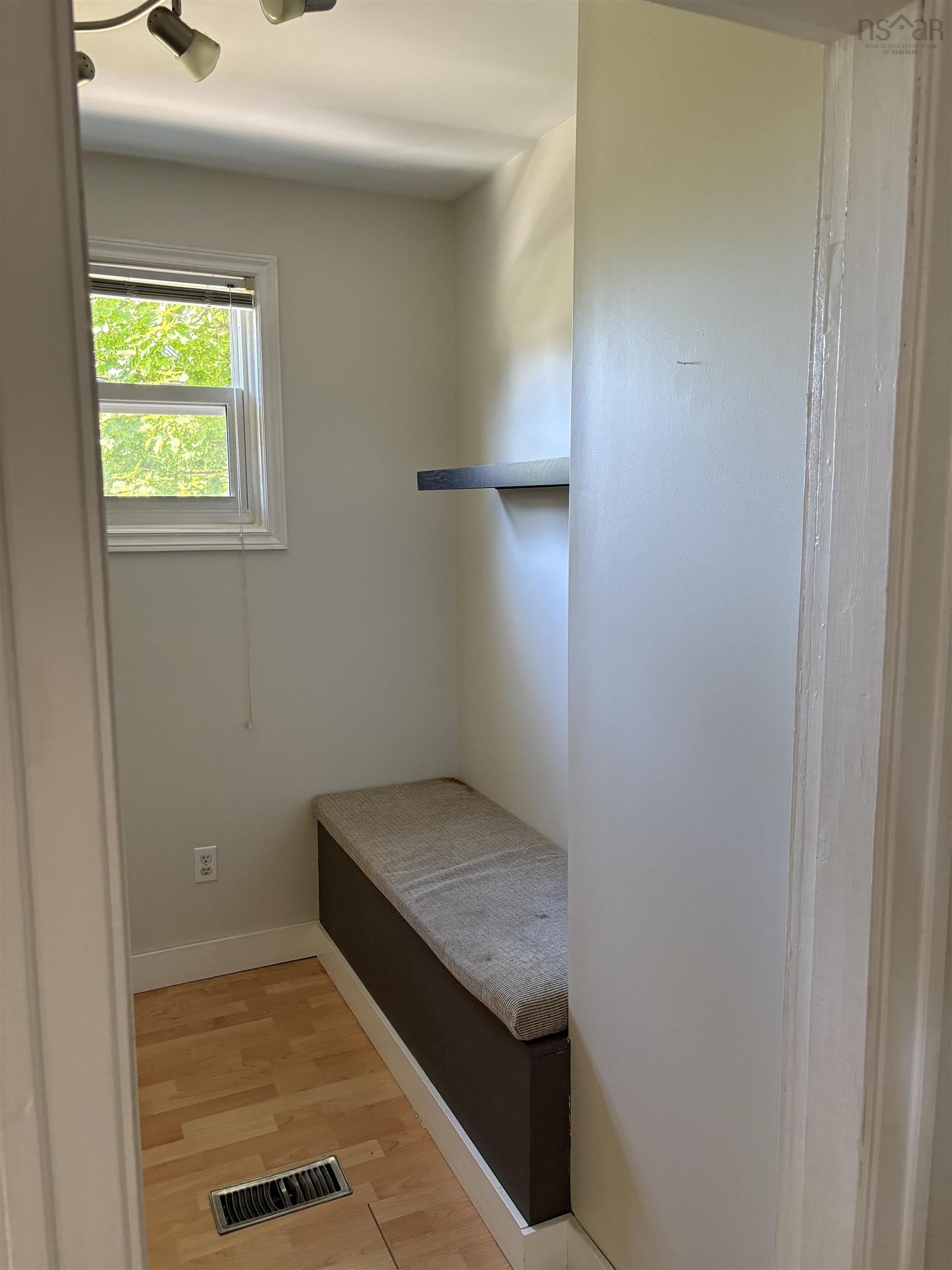 $249,900.00: 34 Belmont Avenue, Stellarton