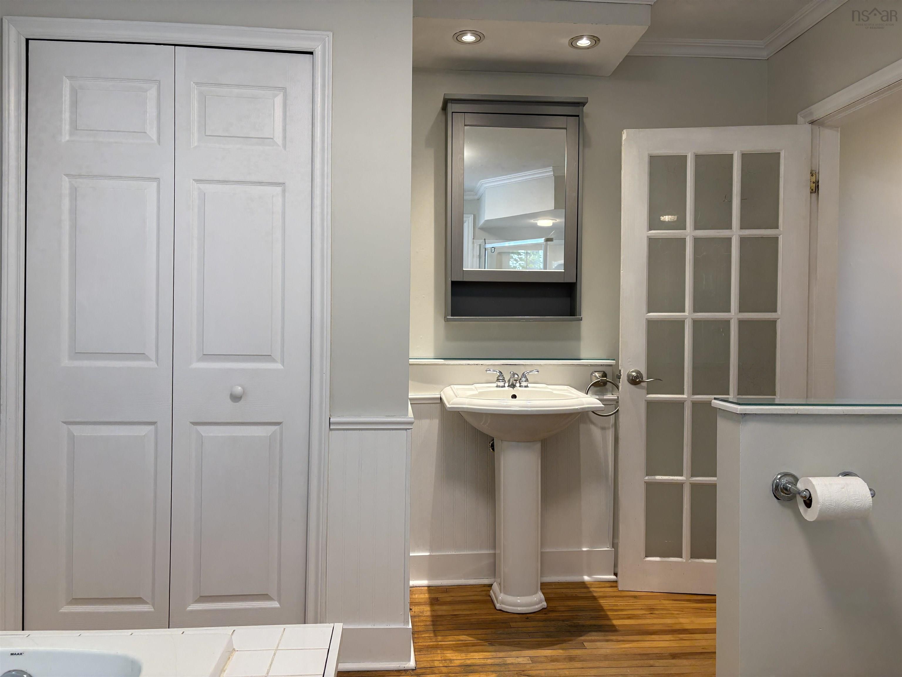 $249,900.00: 34 Belmont Avenue, Stellarton