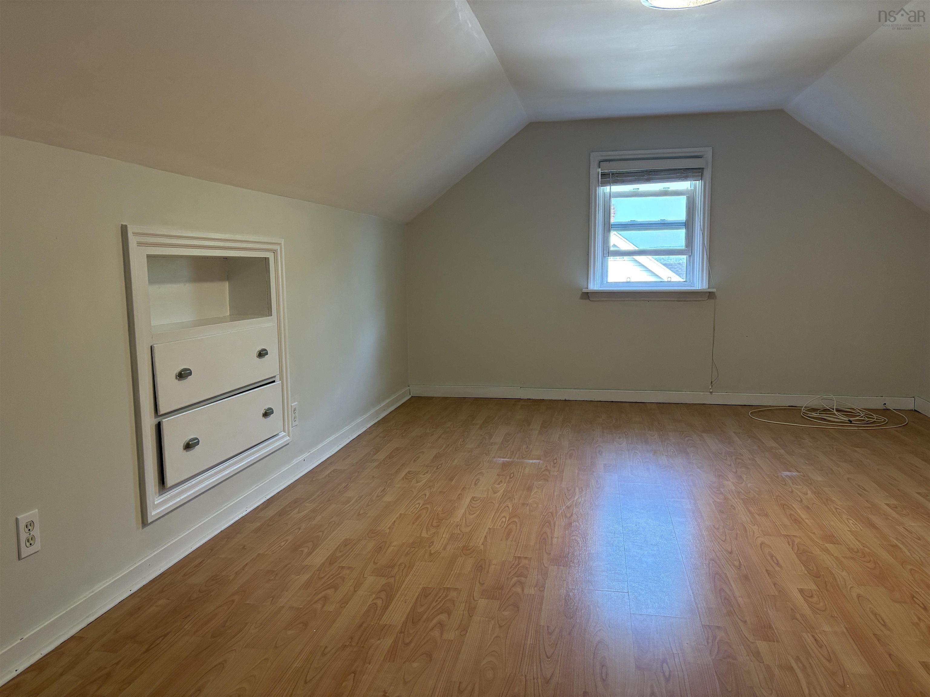 $249,900.00: 34 Belmont Avenue, Stellarton