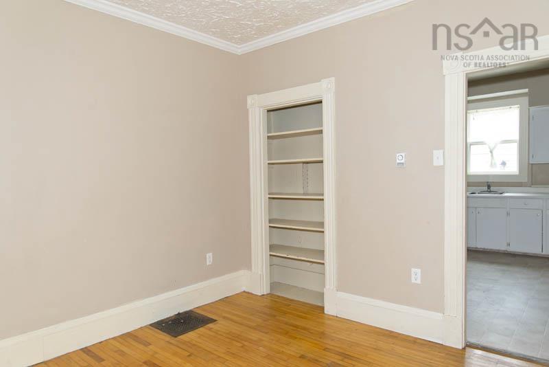 $399,900.00: 296 Main Street, Kentville