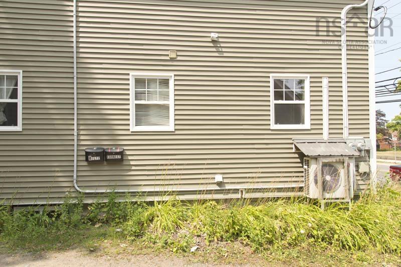 $399,900.00: 296 Main Street, Kentville