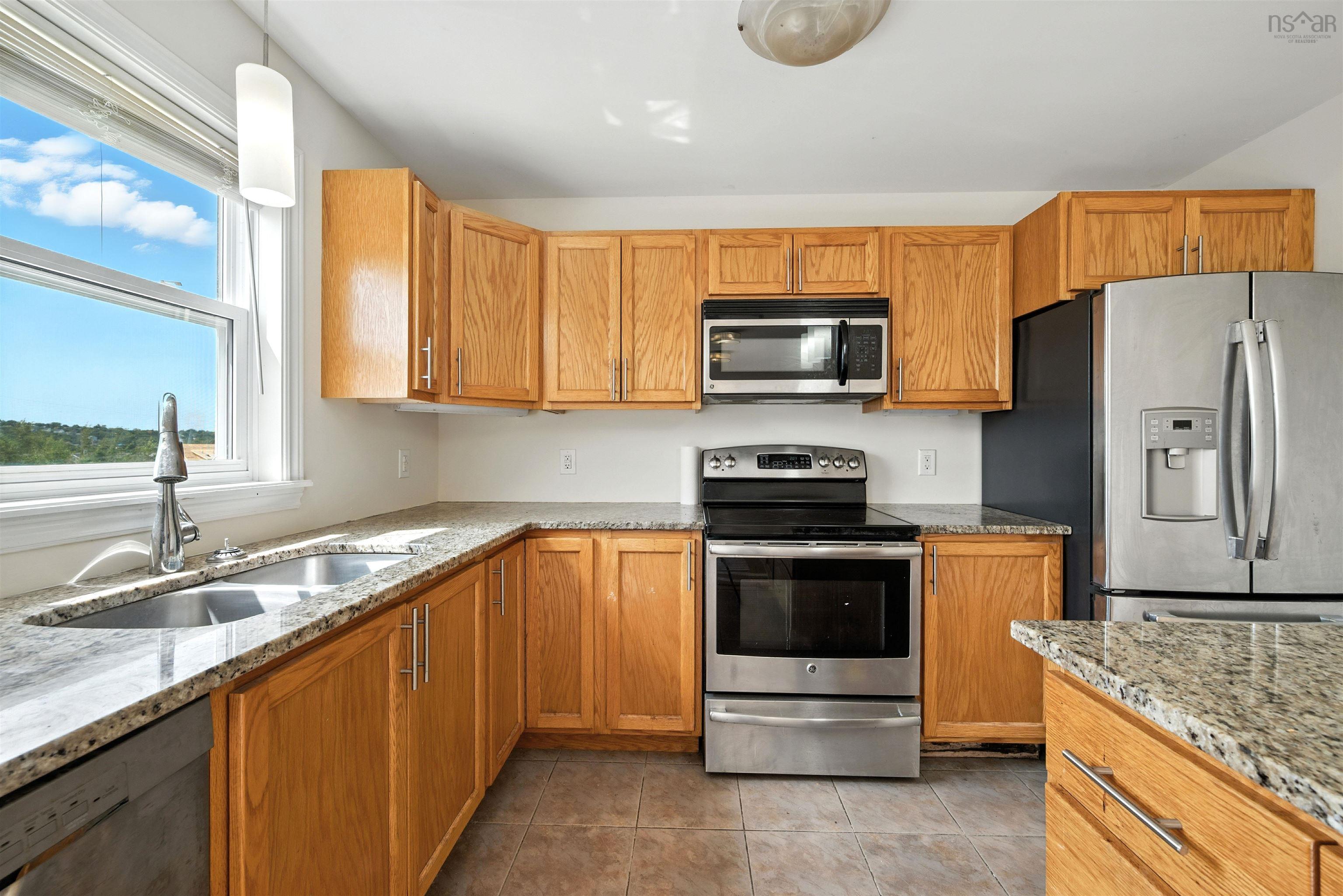 $649,999.00: 69 Alabaster Way, Halifax