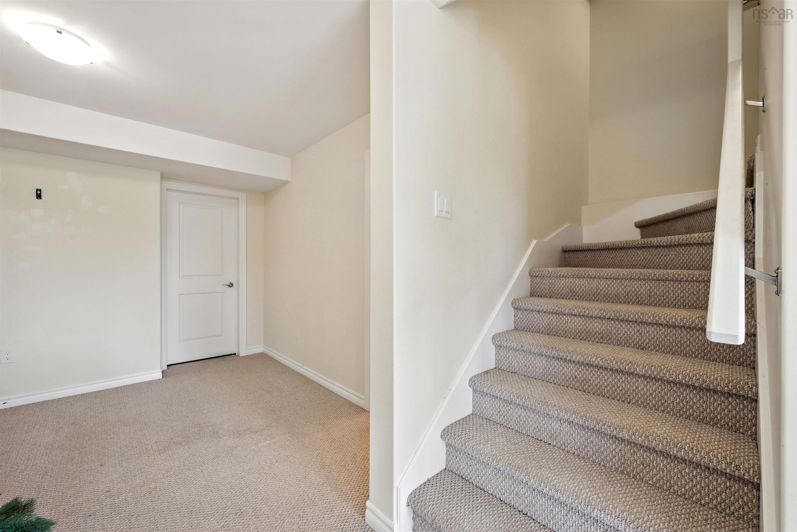 $649,999.00: 69 Alabaster Way, Halifax