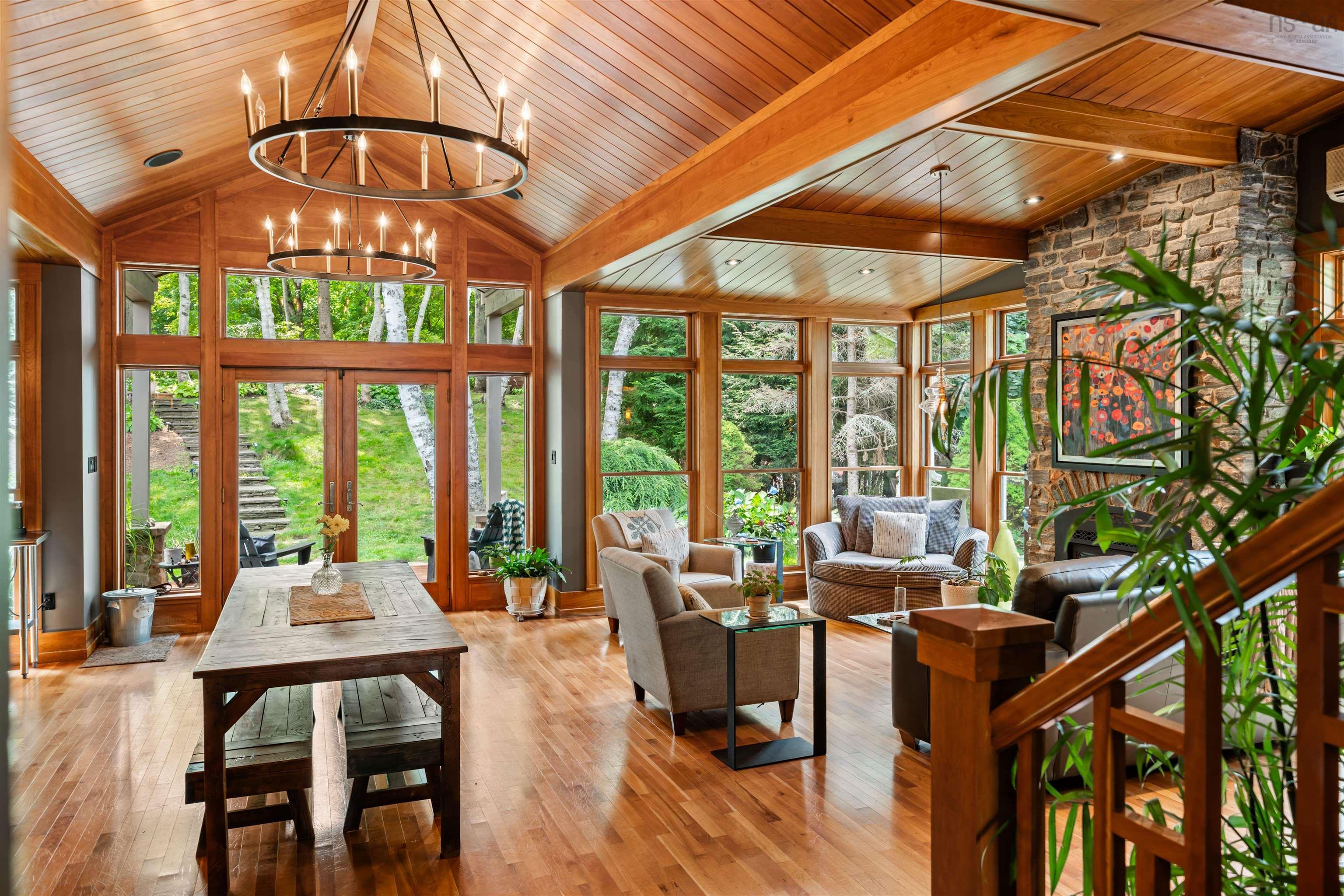 $797,777.00: 93 Elm Street, New Glasgow